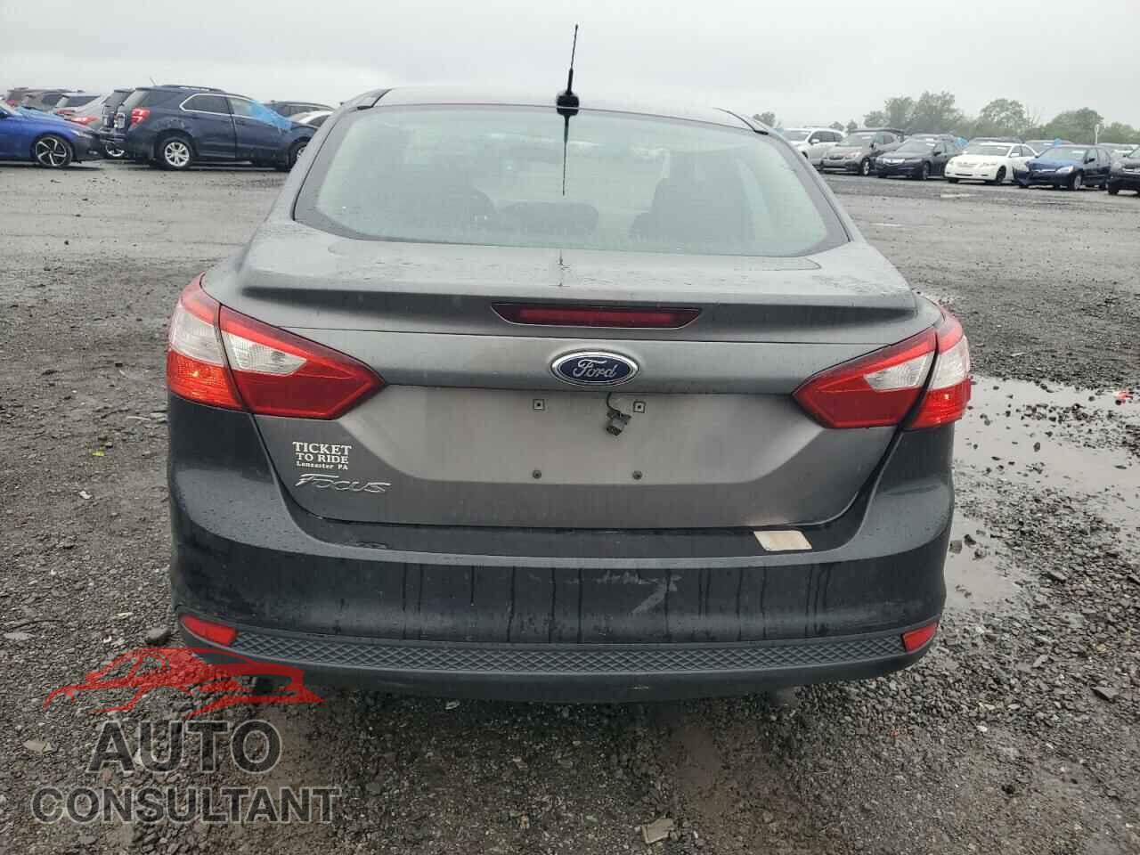 FORD FOCUS 2012 - 1FAHP3F22CL374708