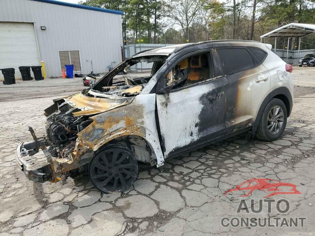 HYUNDAI TUCSON 2018 - KM8J3CA46JU665943