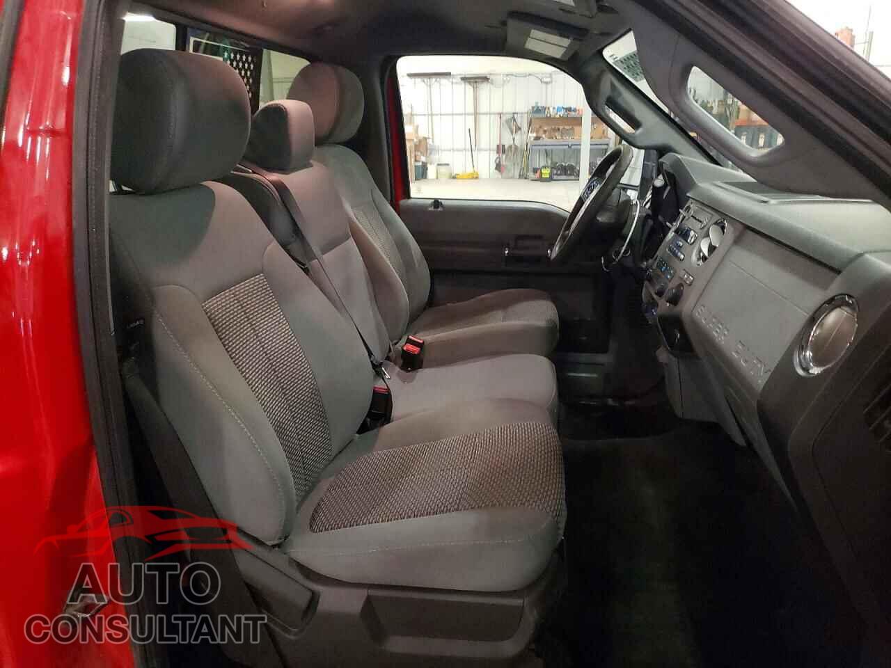 FORD F250 2012 - 1FTBF2B62CEA80316