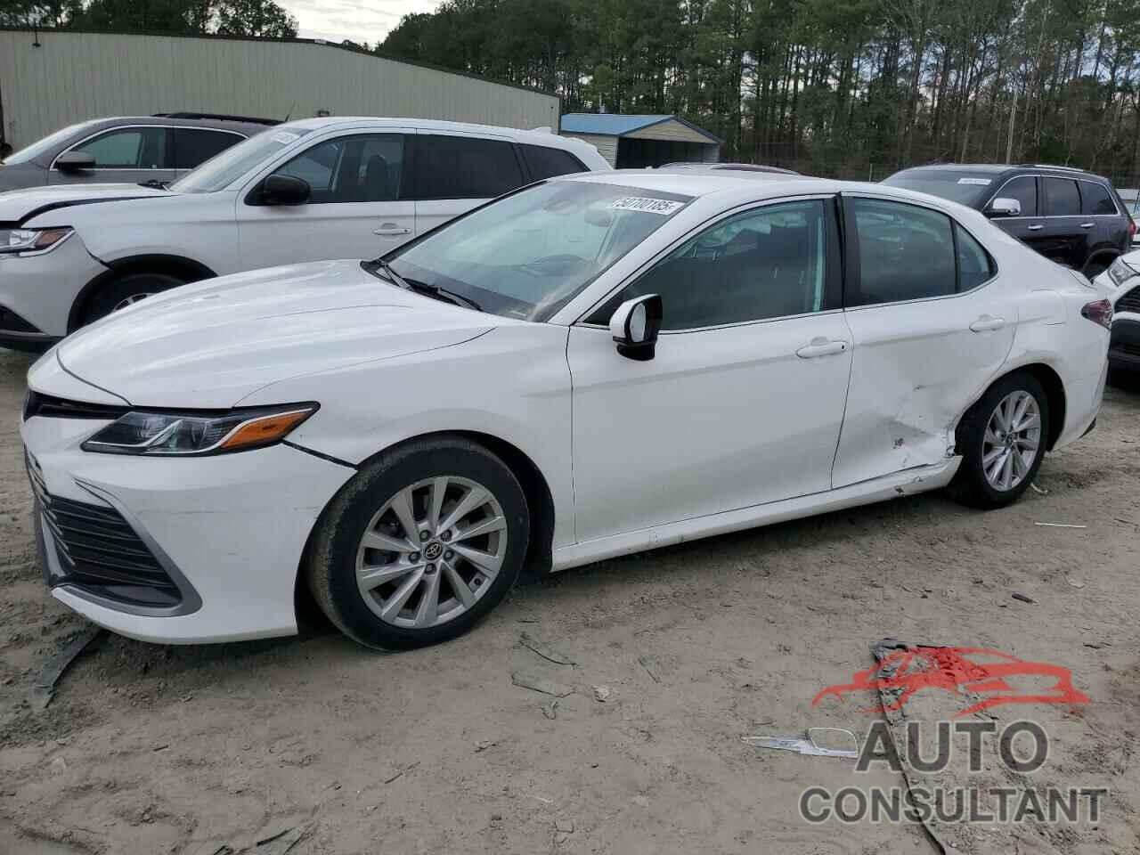 TOYOTA CAMRY 2021 - 4T1C11AKXMU590010