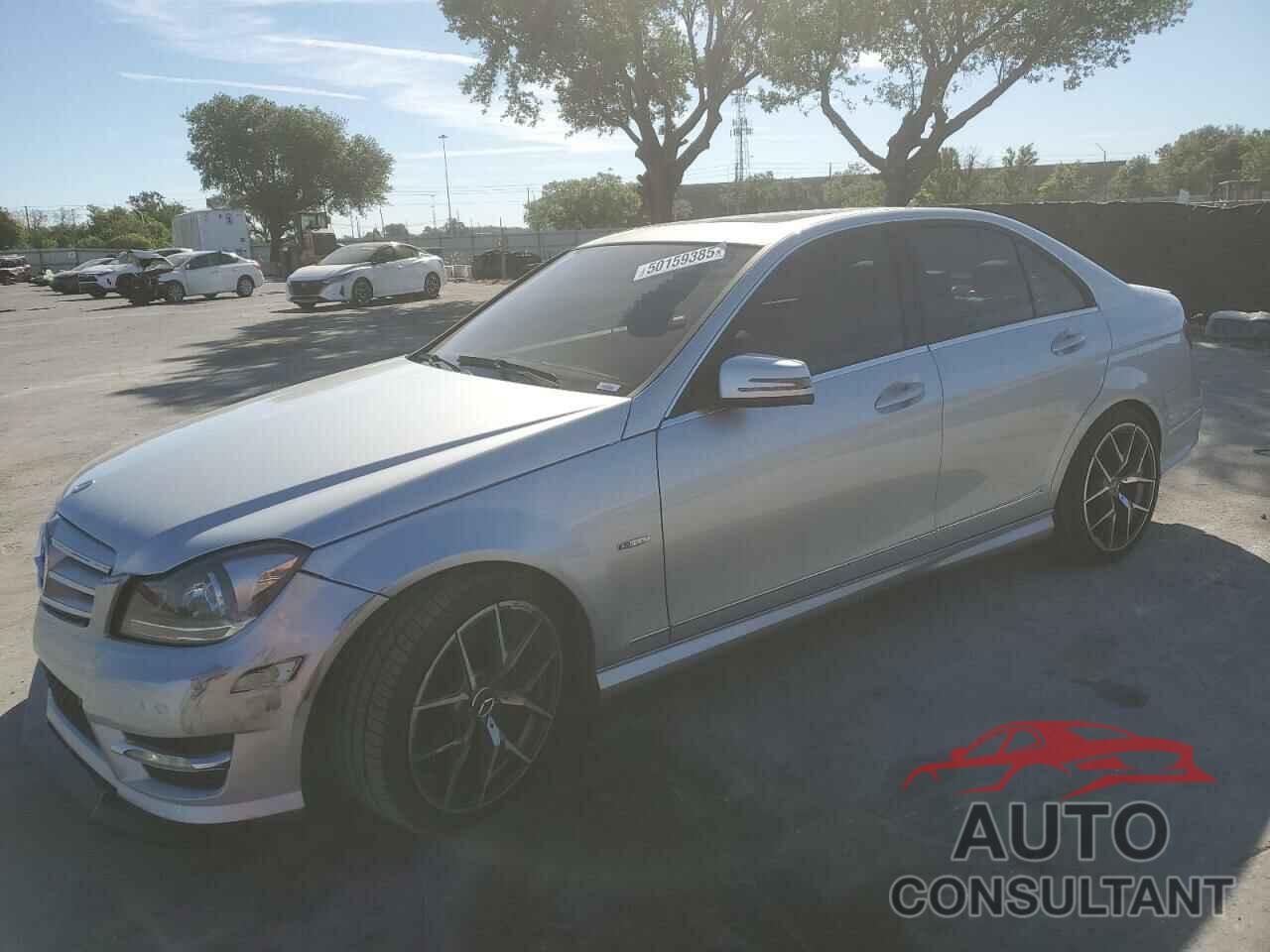 MERCEDES-BENZ C-CLASS 2012 - WDDGF4HB8CA605236