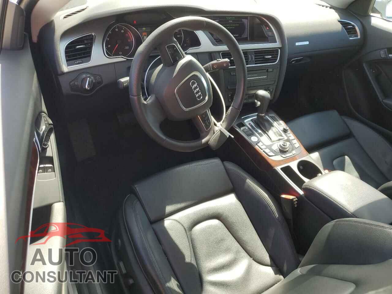 AUDI A5 2012 - WAULFAFRXCA013809