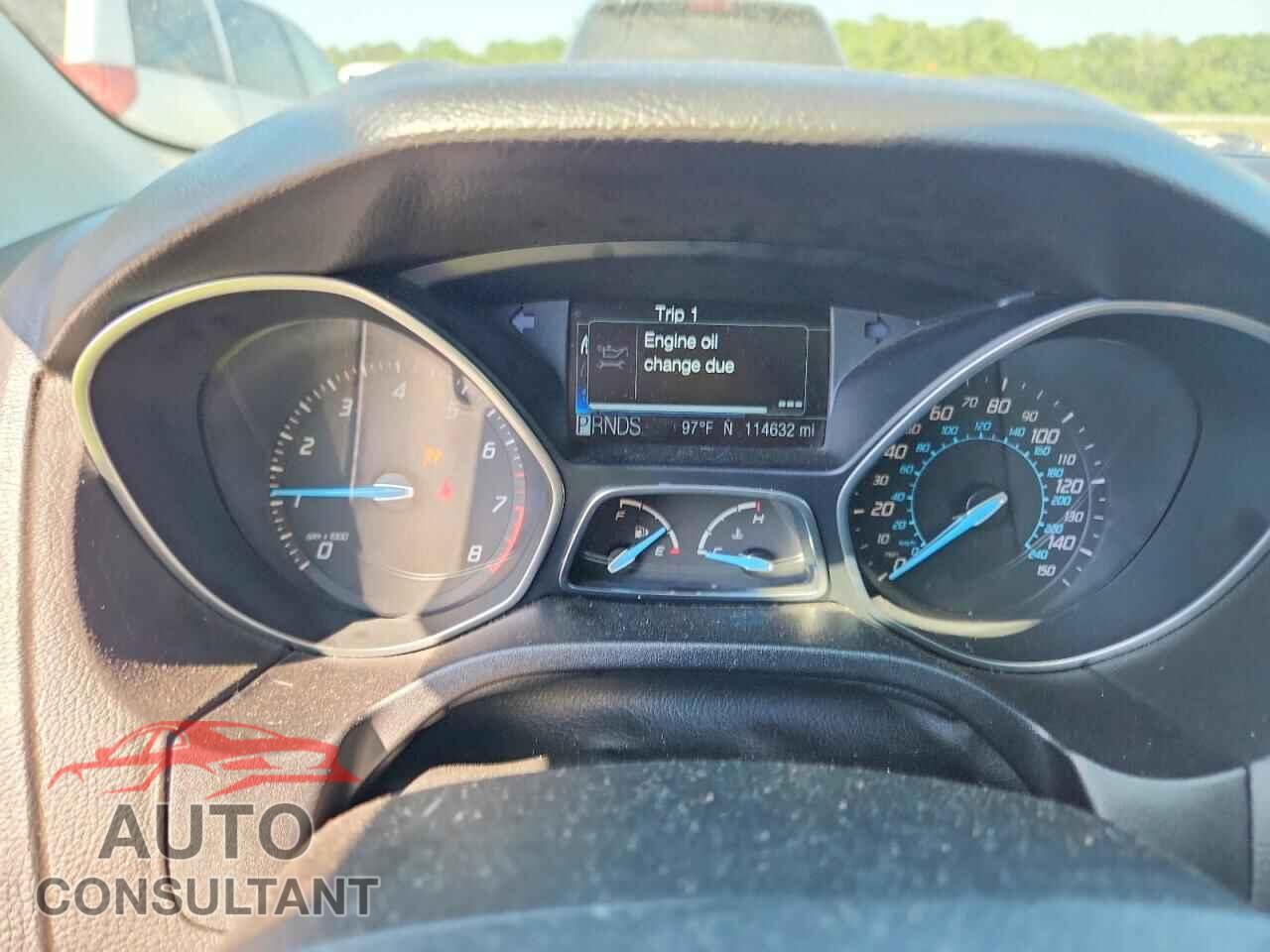 FORD FOCUS 2012 - 1FAHP3N28CL352181