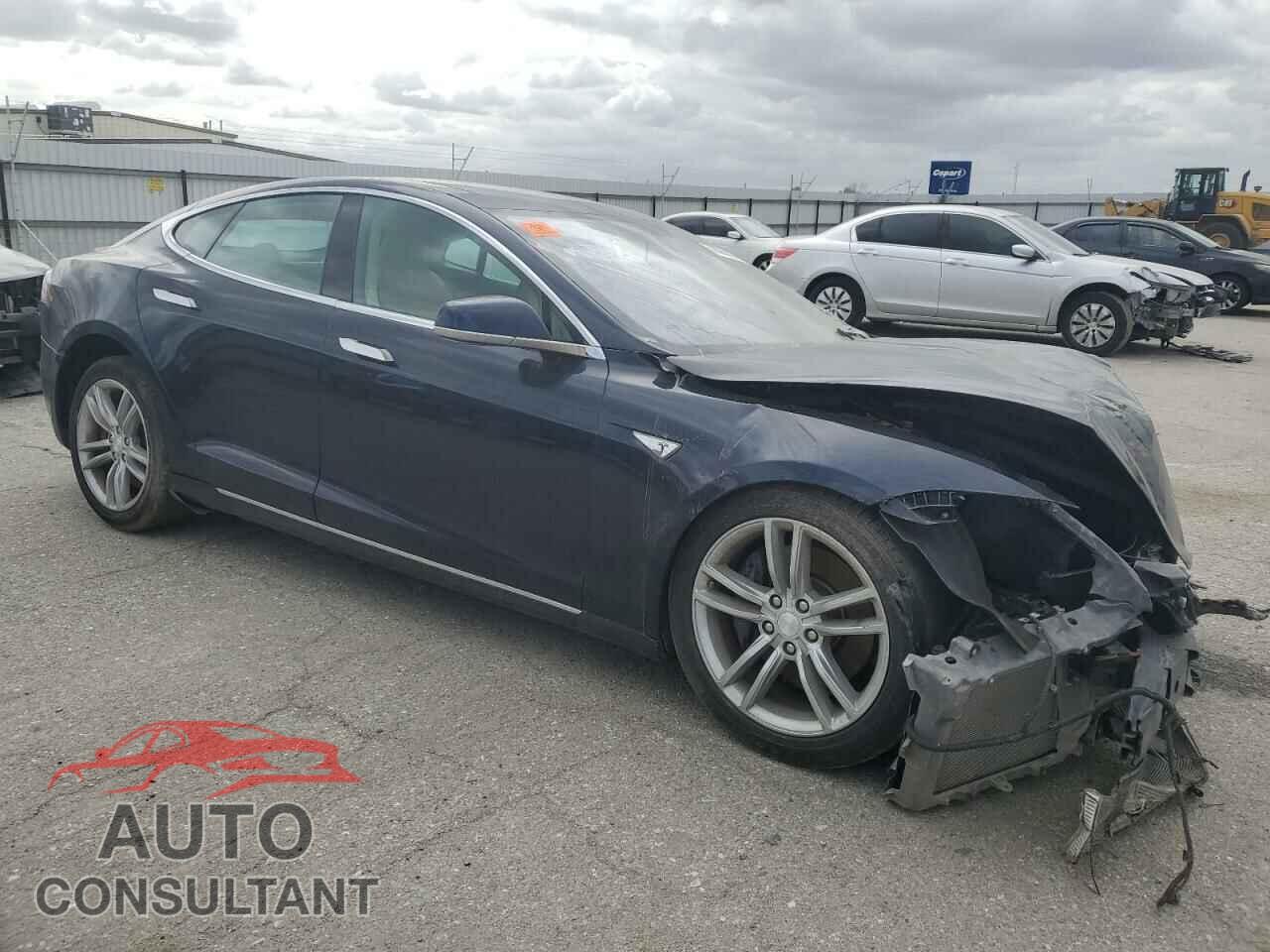 TESLA MODEL S 2013 - 5YJSA1CP7DFP12954