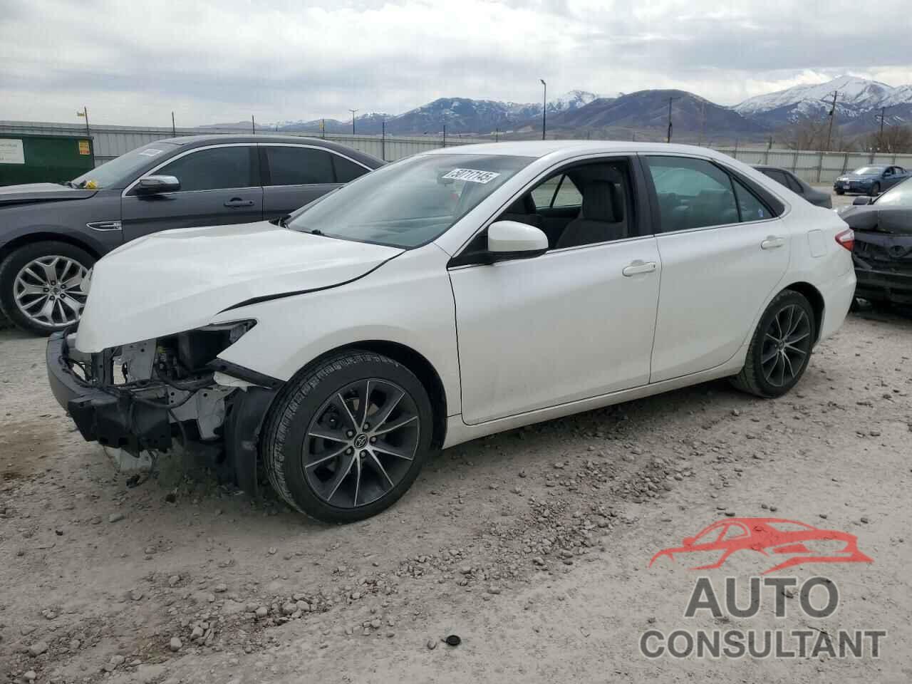 TOYOTA CAMRY 2015 - 4T1BF1FK1FU478270