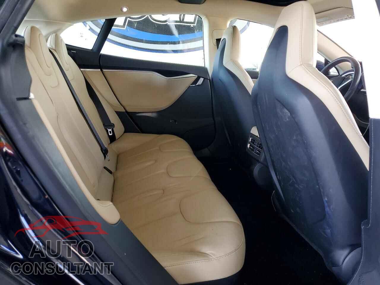 TESLA MODEL S 2013 - 5YJSA1CN9DFP07270