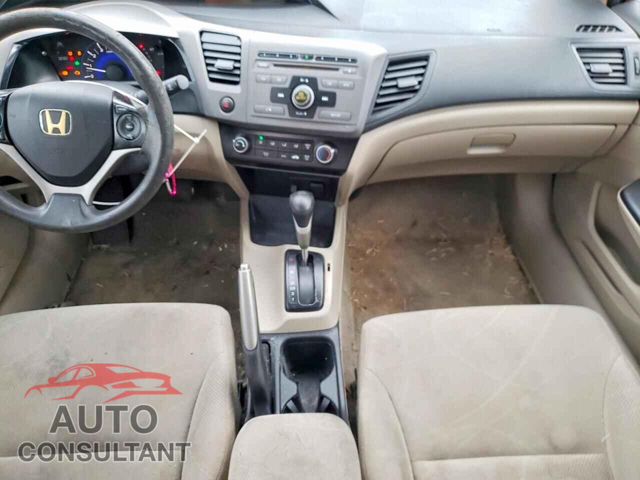 HONDA CIVIC 2012 - 2HGFB2F55CH553733