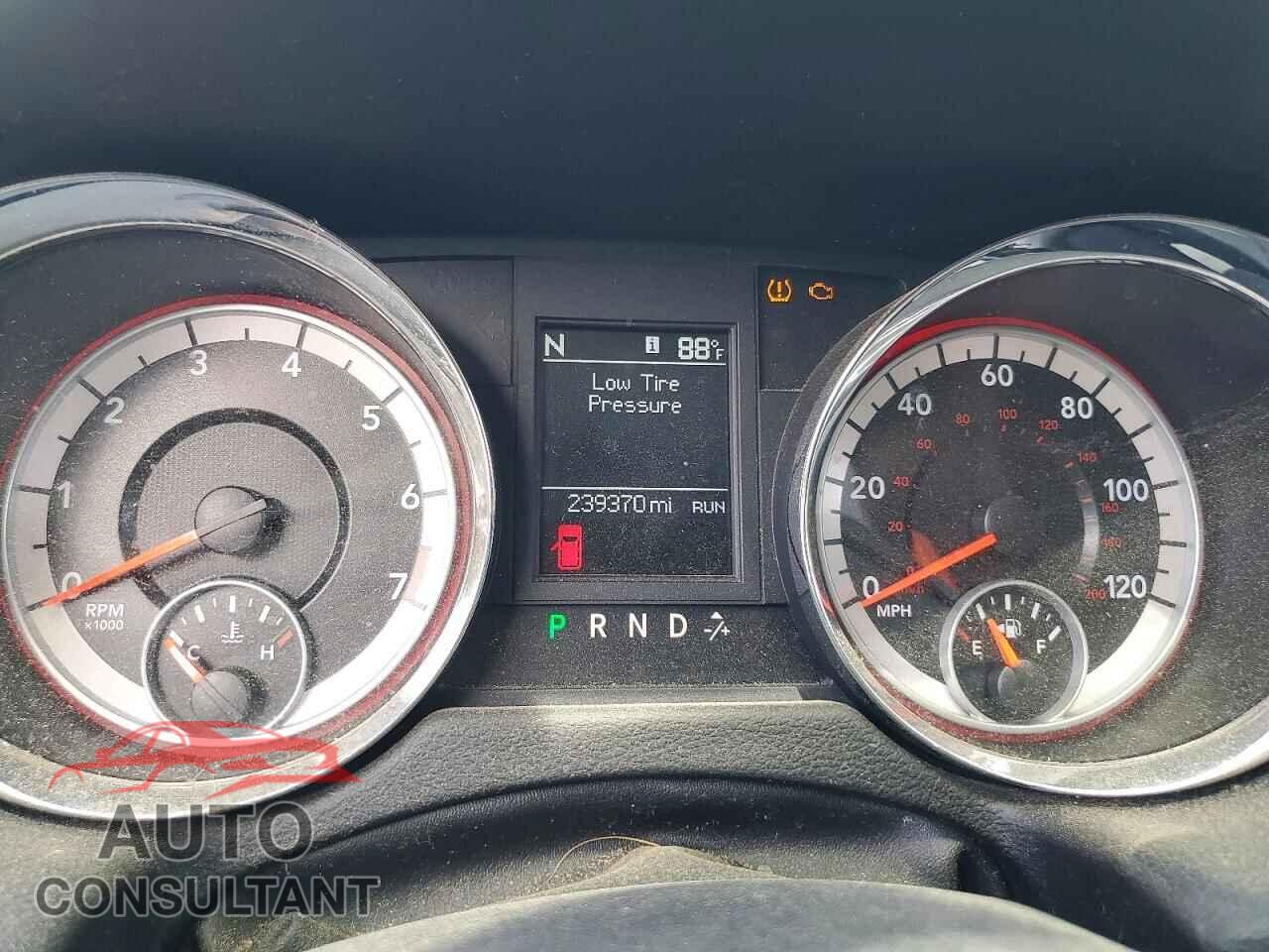 DODGE CARAVAN 2011 - 2D4RN5DGXBR697377