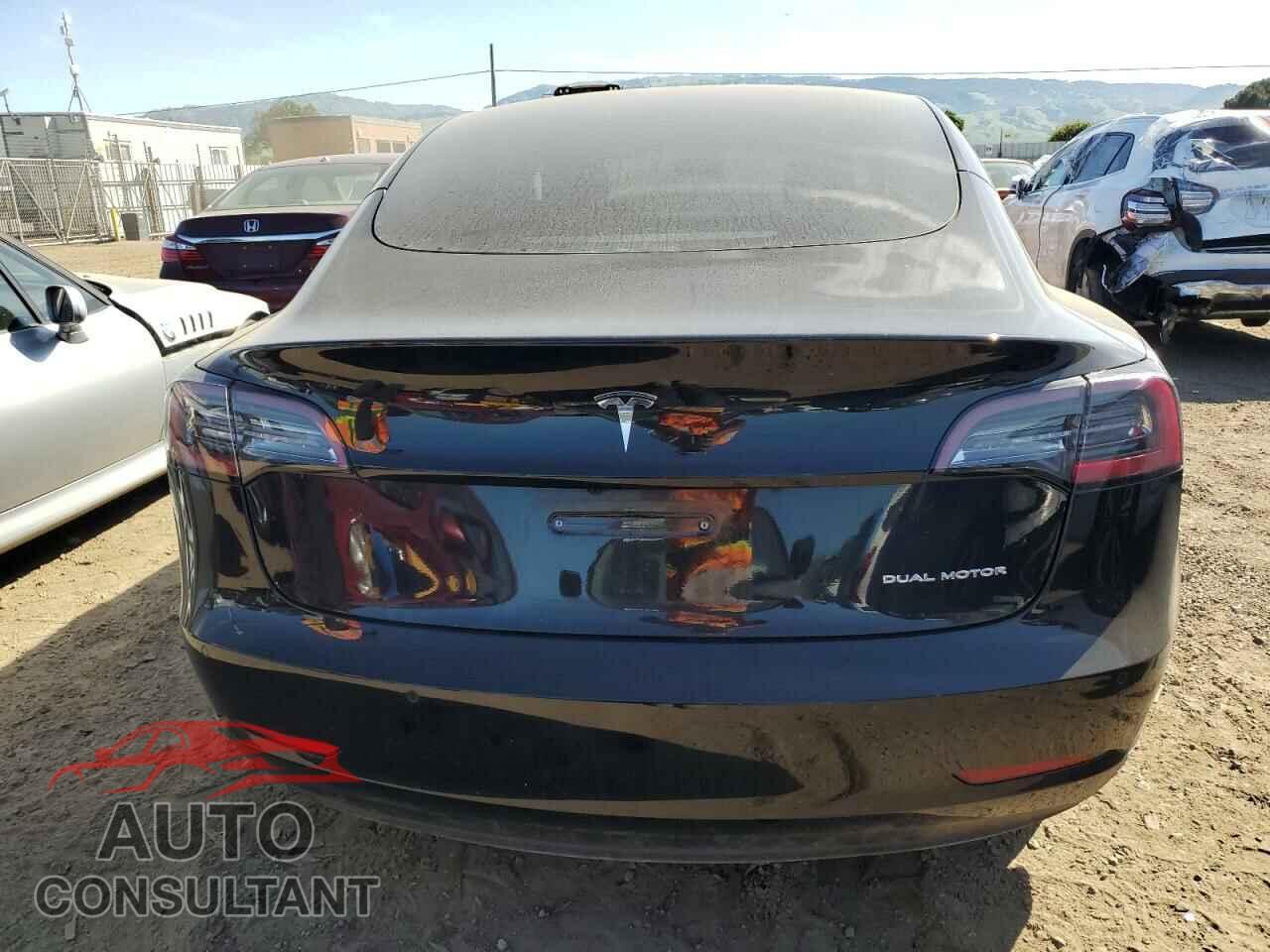 TESLA MODEL 3 2021 - 5YJ3E1EB7MF044860