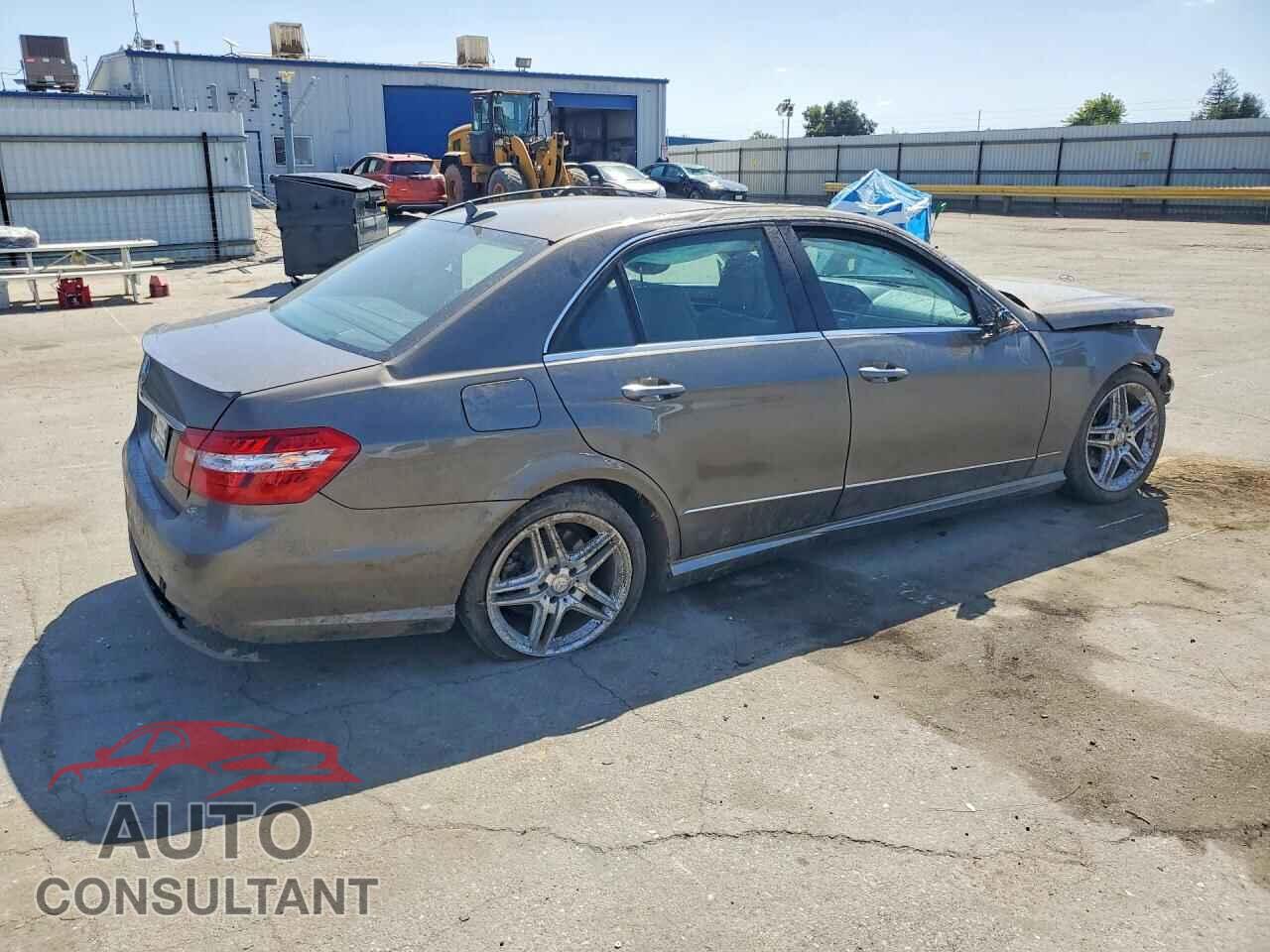 MERCEDES-BENZ E-CLASS 2013 - WDDHF5KB2DA689073