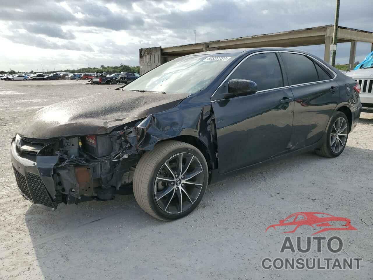 TOYOTA CAMRY 2017 - 4T1BF1FK2HU779262