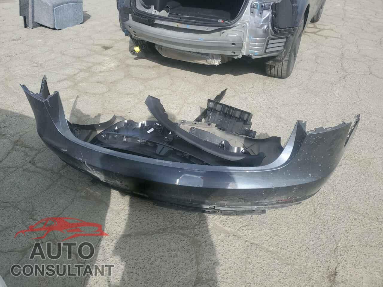 TESLA MODEL 3 2023 - 5YJ3E1EA2PF432638
