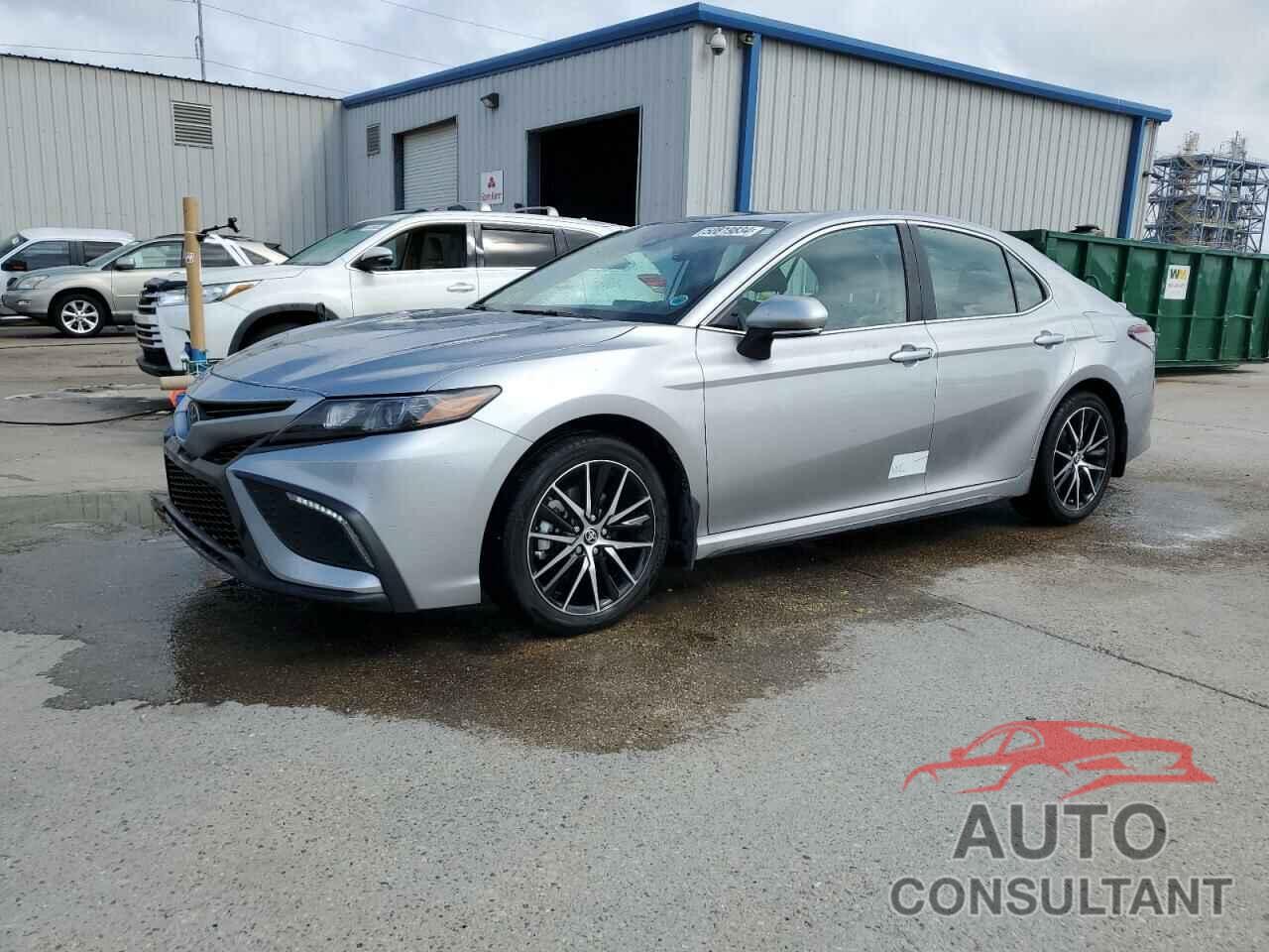 TOYOTA CAMRY 2024 - 4T1G11AK7RU843230