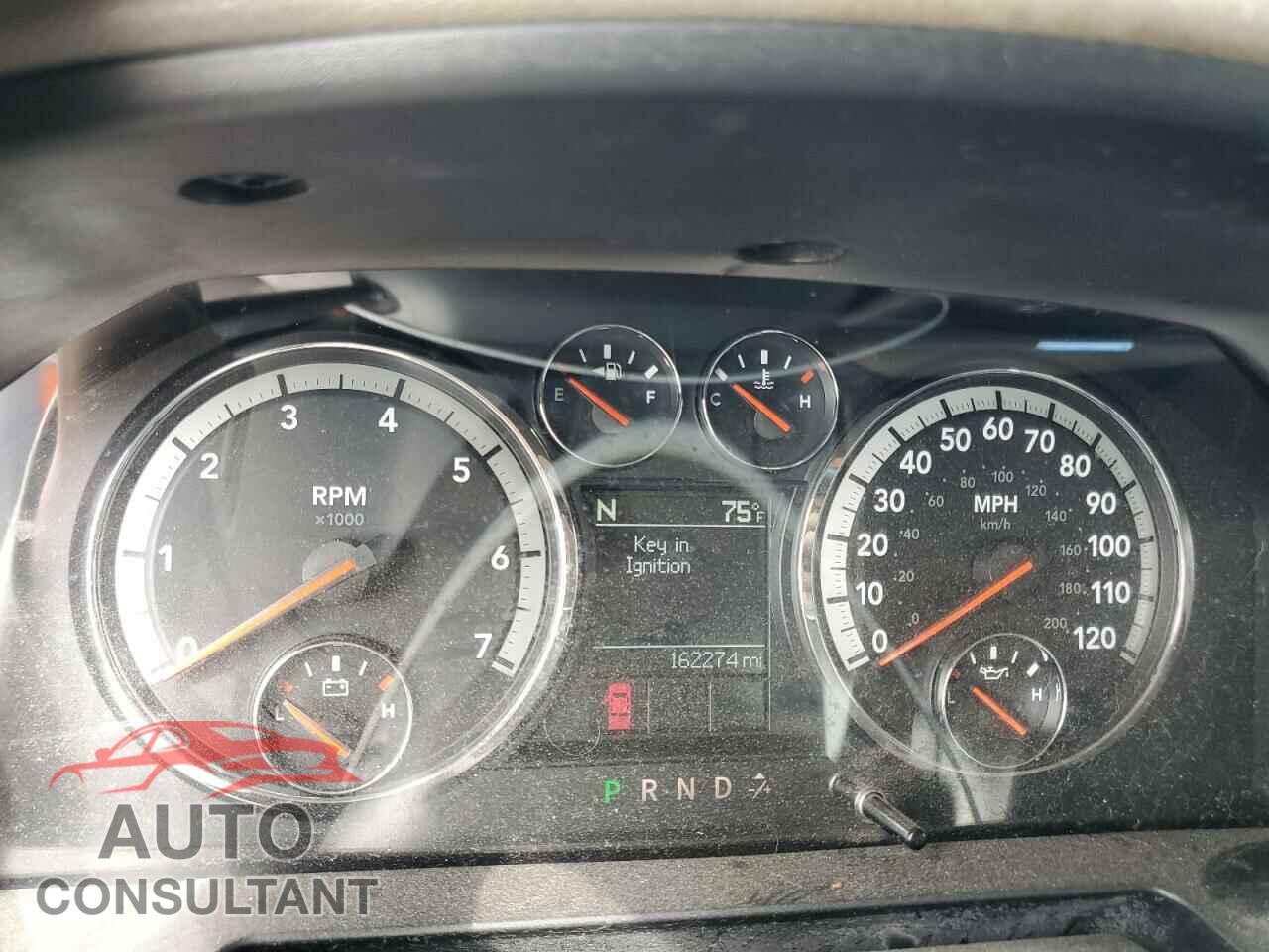 DODGE RAM 1500 2012 - 1C6RD6LT9CS182012