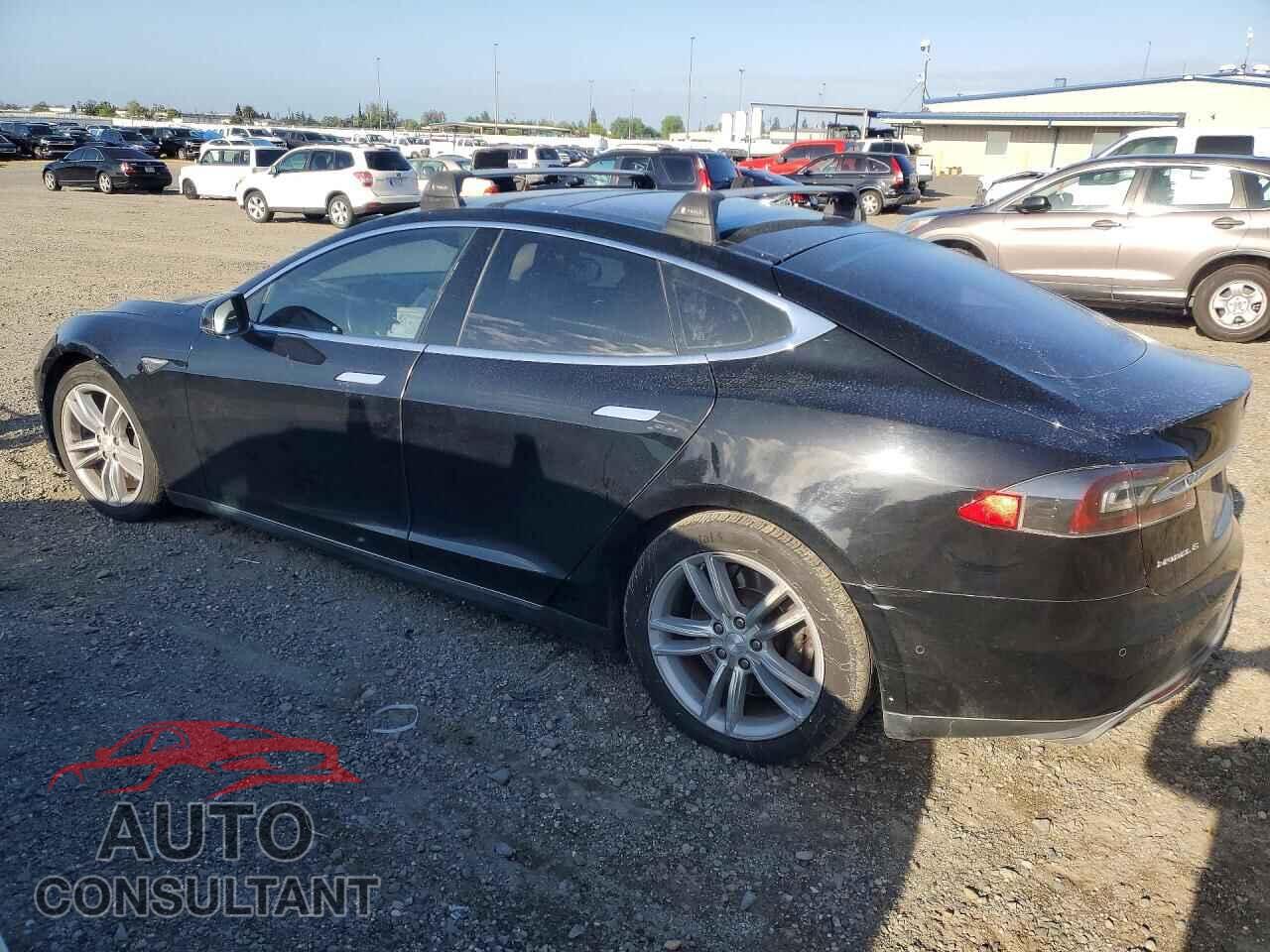 TESLA MODEL S 2015 - 5YJSA1E29FF116877
