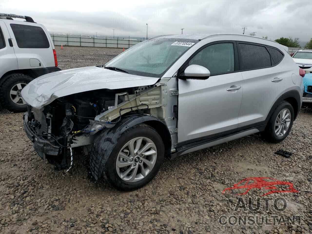 HYUNDAI TUCSON 2018 - KM8J3CA4XJU764037