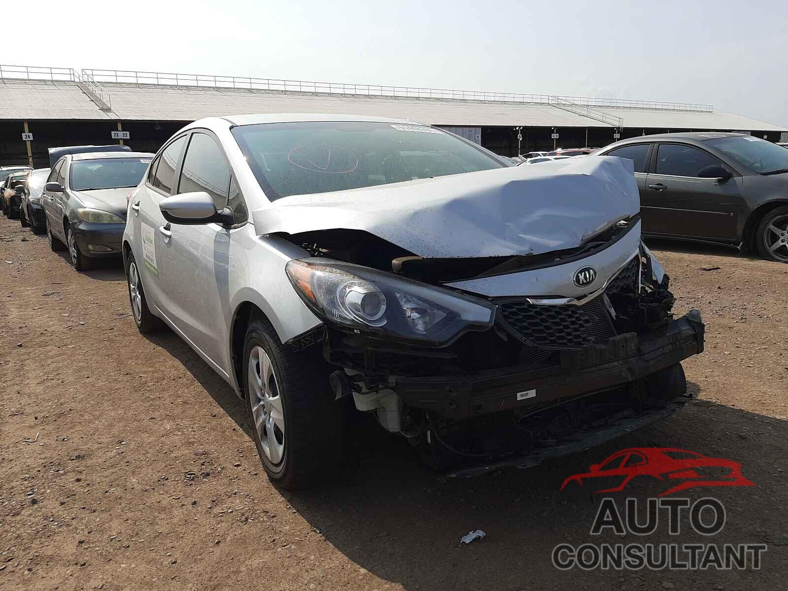 KIA FORTE 2016 - KNAFK4A68G5617459