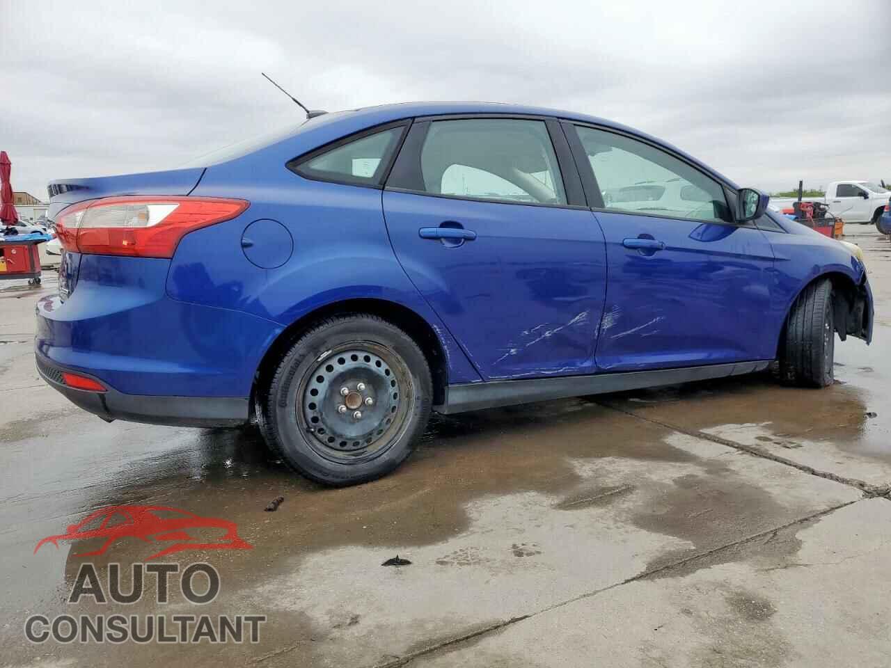 FORD FOCUS 2012 - 1FAHP3F22CL478292