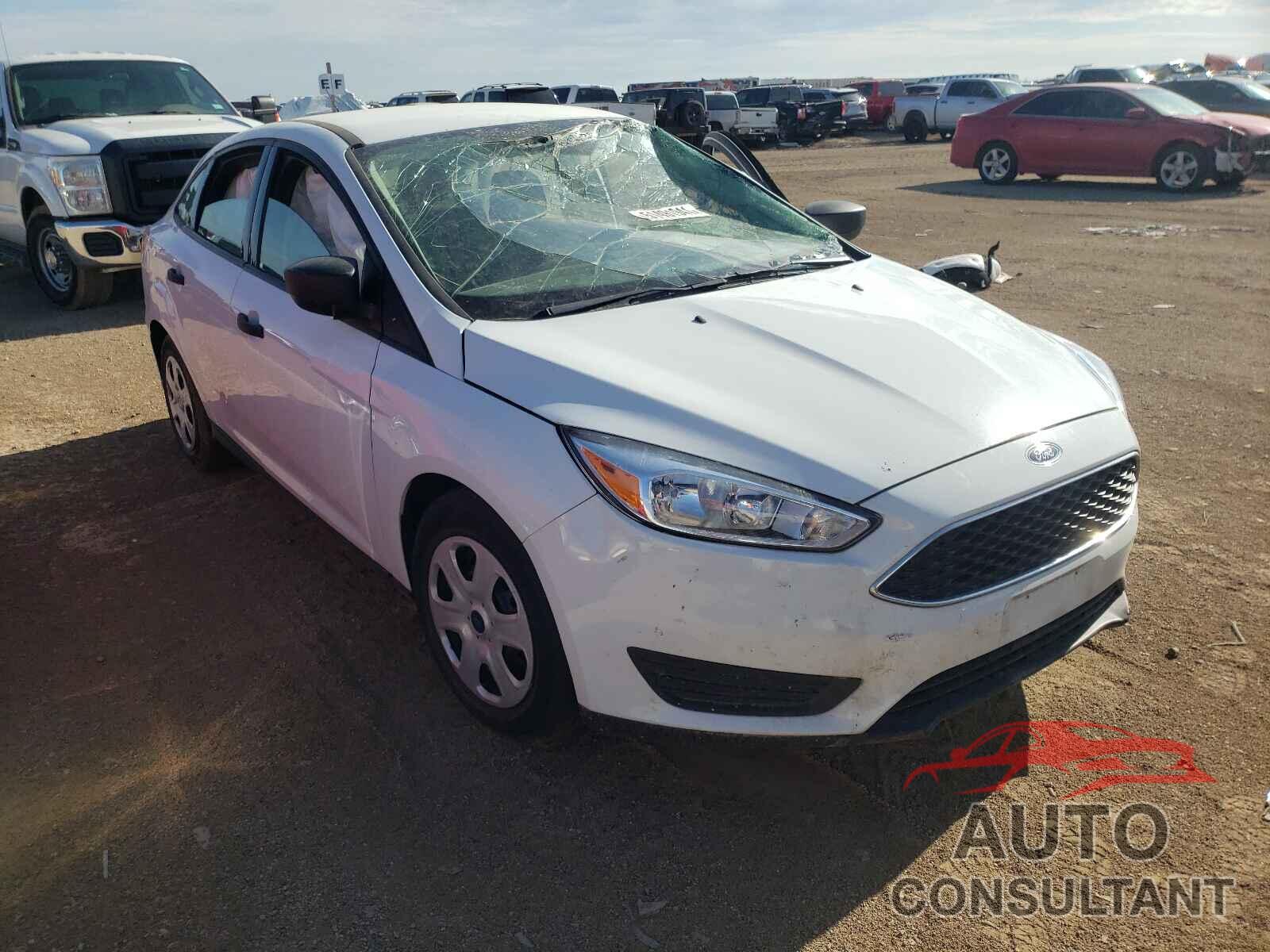 FORD FOCUS 2018 - 1FADP3E27JL229466