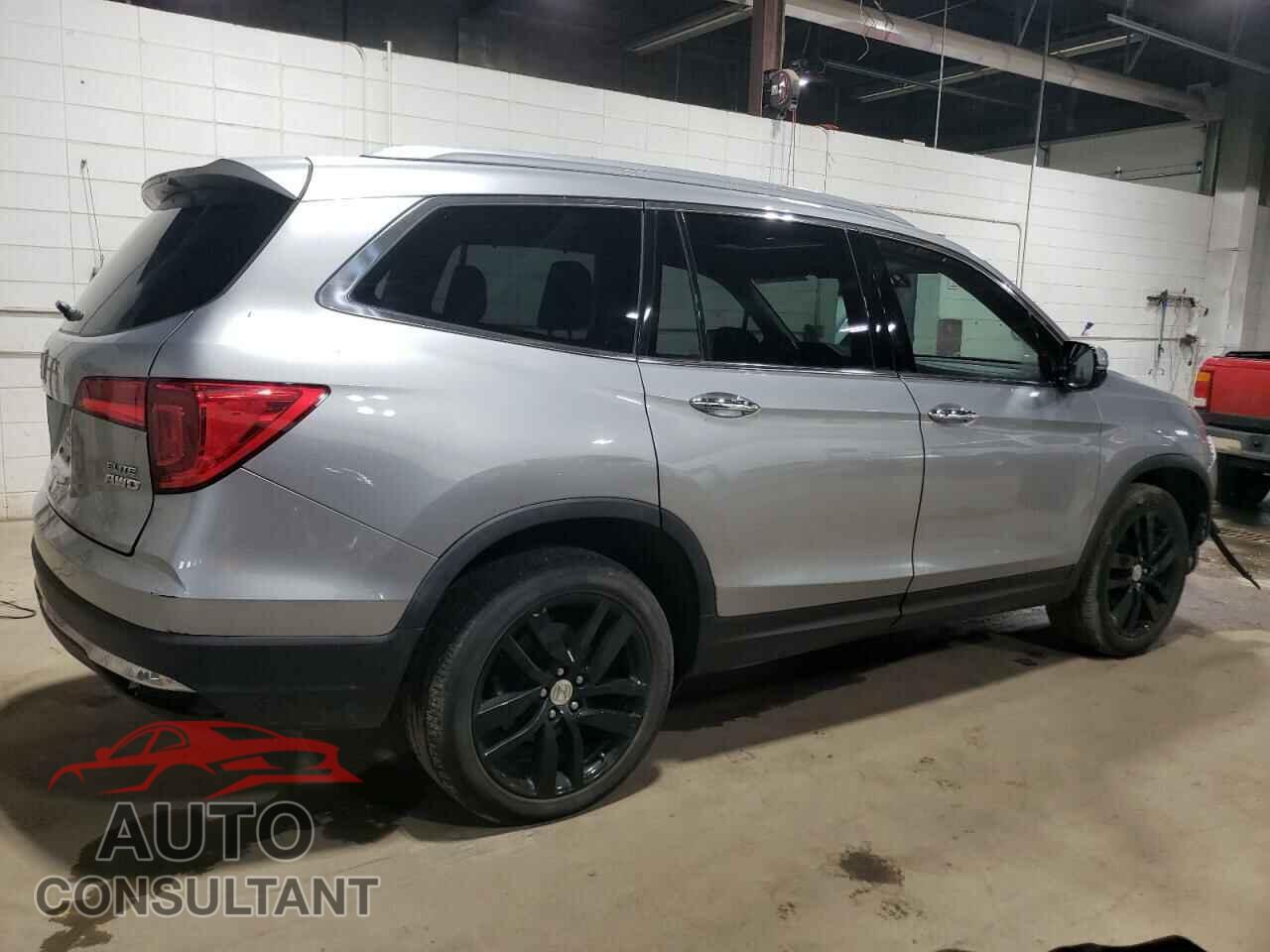 HONDA PILOT 2016 - 5FNYF6H01GB044044