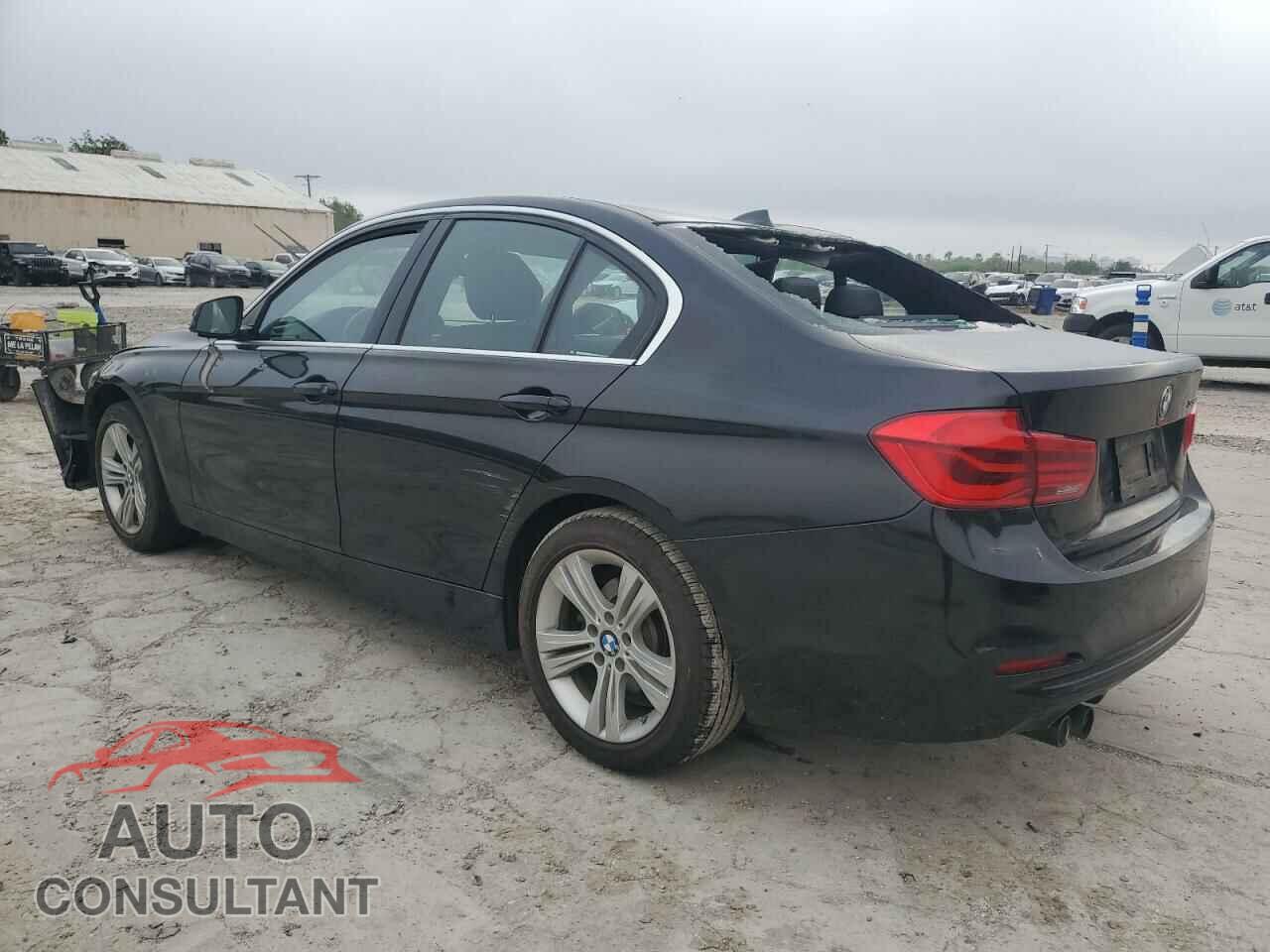 BMW 3 SERIES 2018 - WBA8B9C51JEE82958