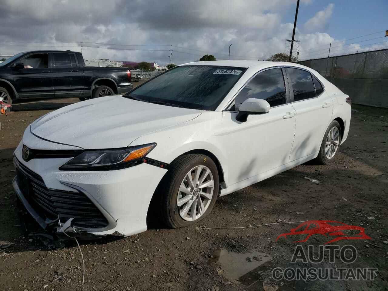 TOYOTA CAMRY 2024 - 4T1C11AK9RU256526