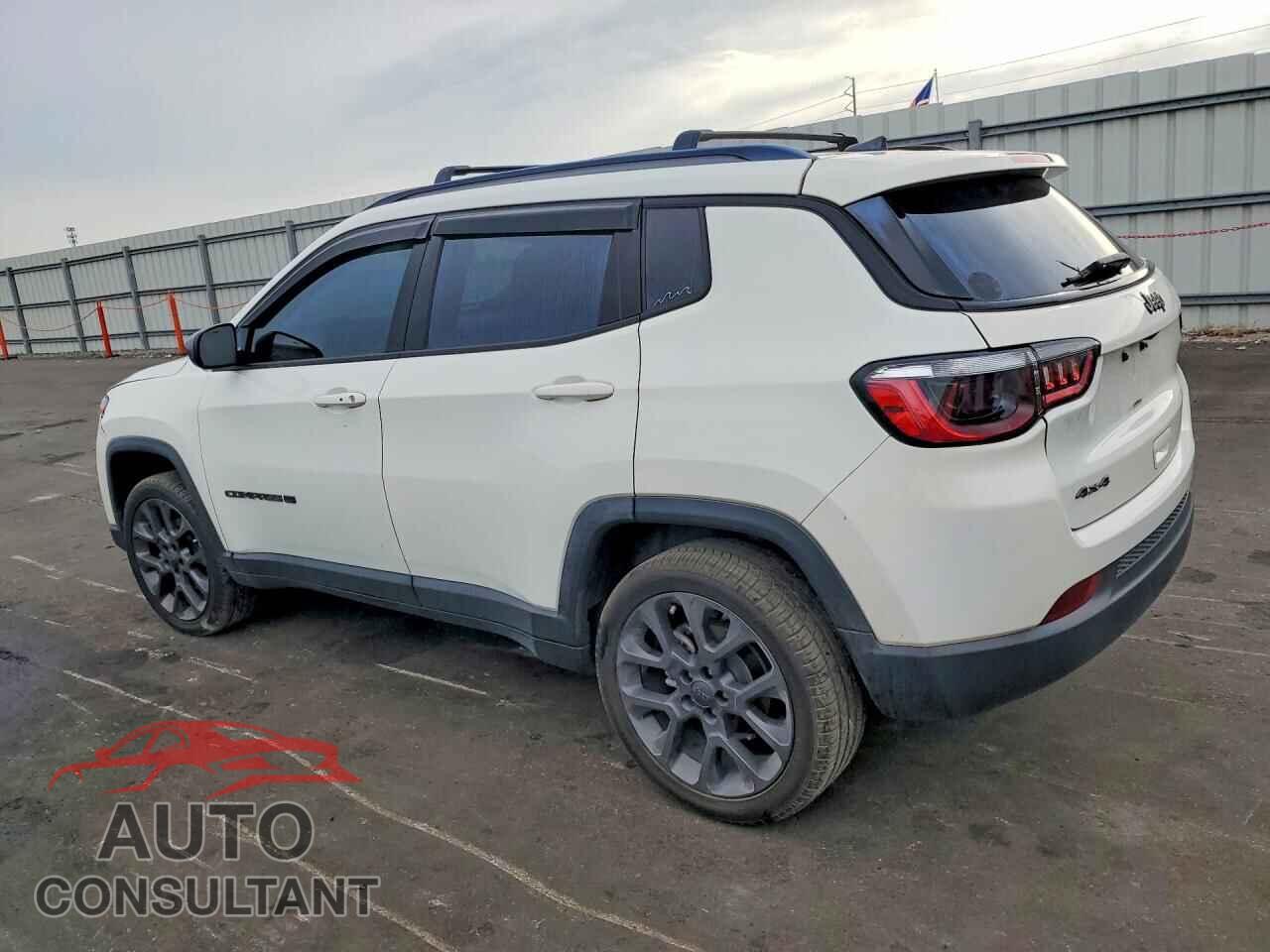 JEEP COMPASS 2021 - 3C4NJDEB4MT589468