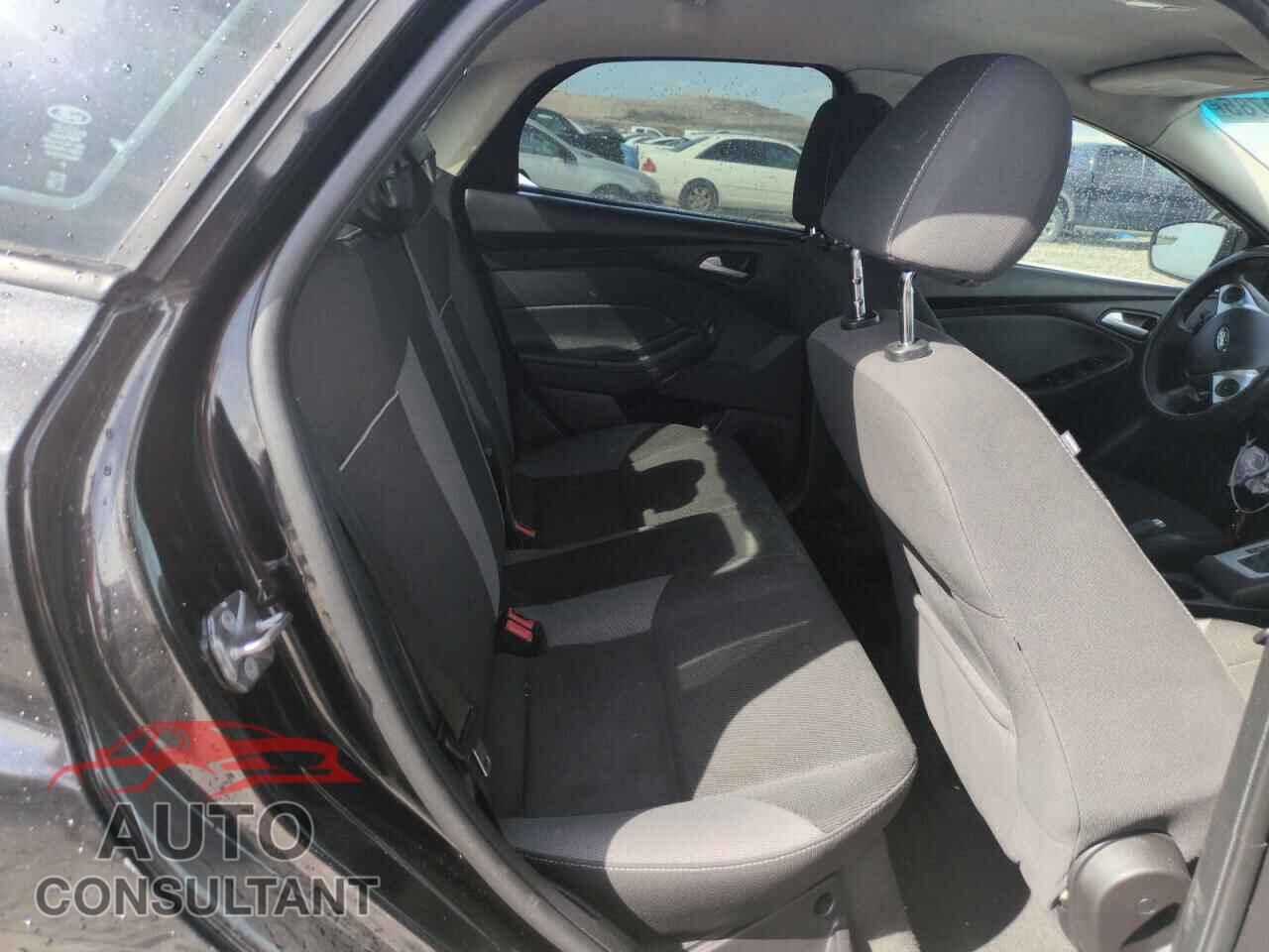 FORD FOCUS 2013 - 1FADP3F27DL341977