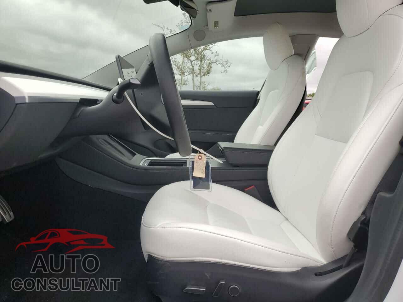 TESLA MODEL 3 2021 - 5YJ3E1EB0MF073052