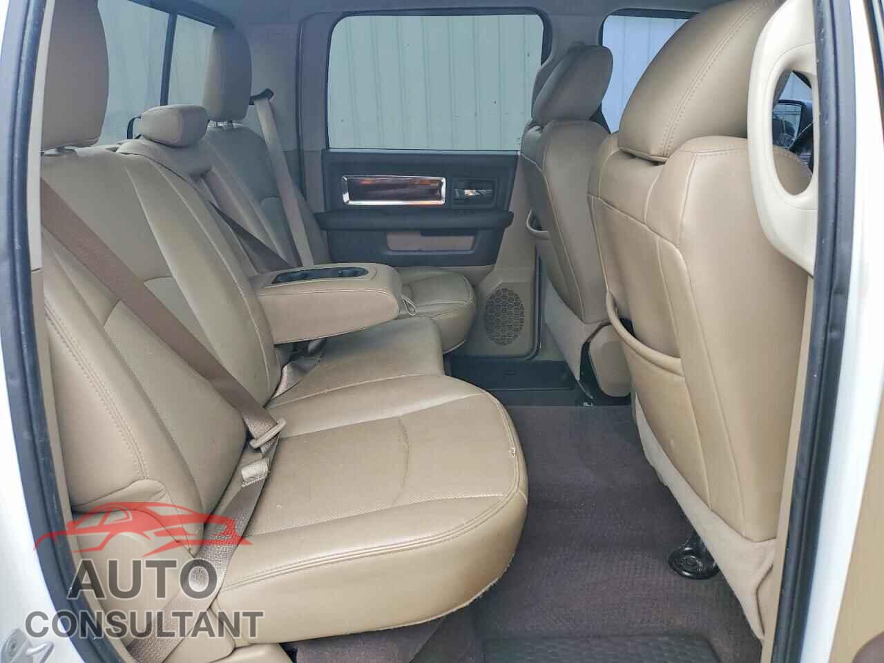 DODGE RAM 1500 2012 - 1C6RD7NTXCS177162