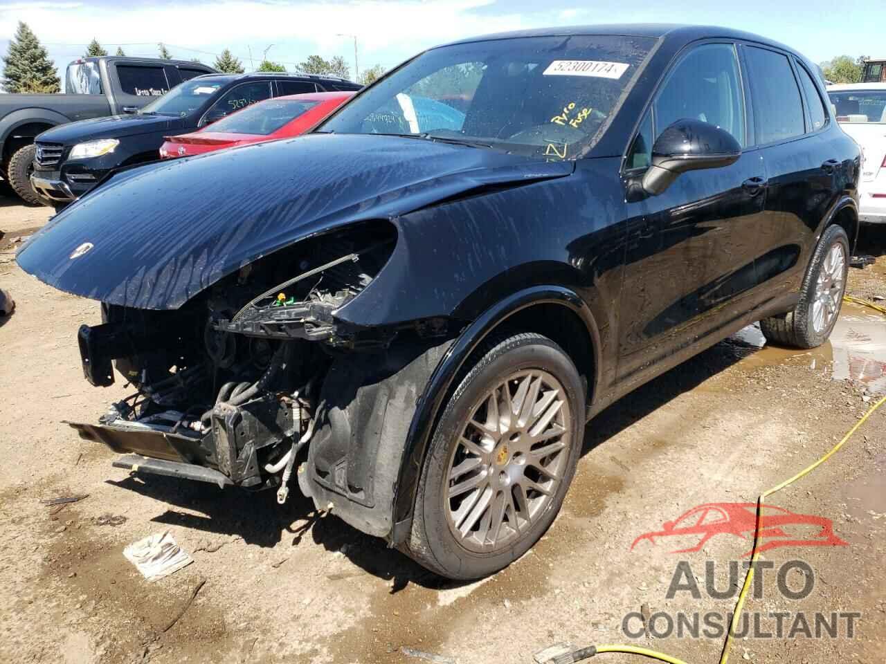 PORSCHE CAYENNE 2017 - WP1AA2A28HKA80417