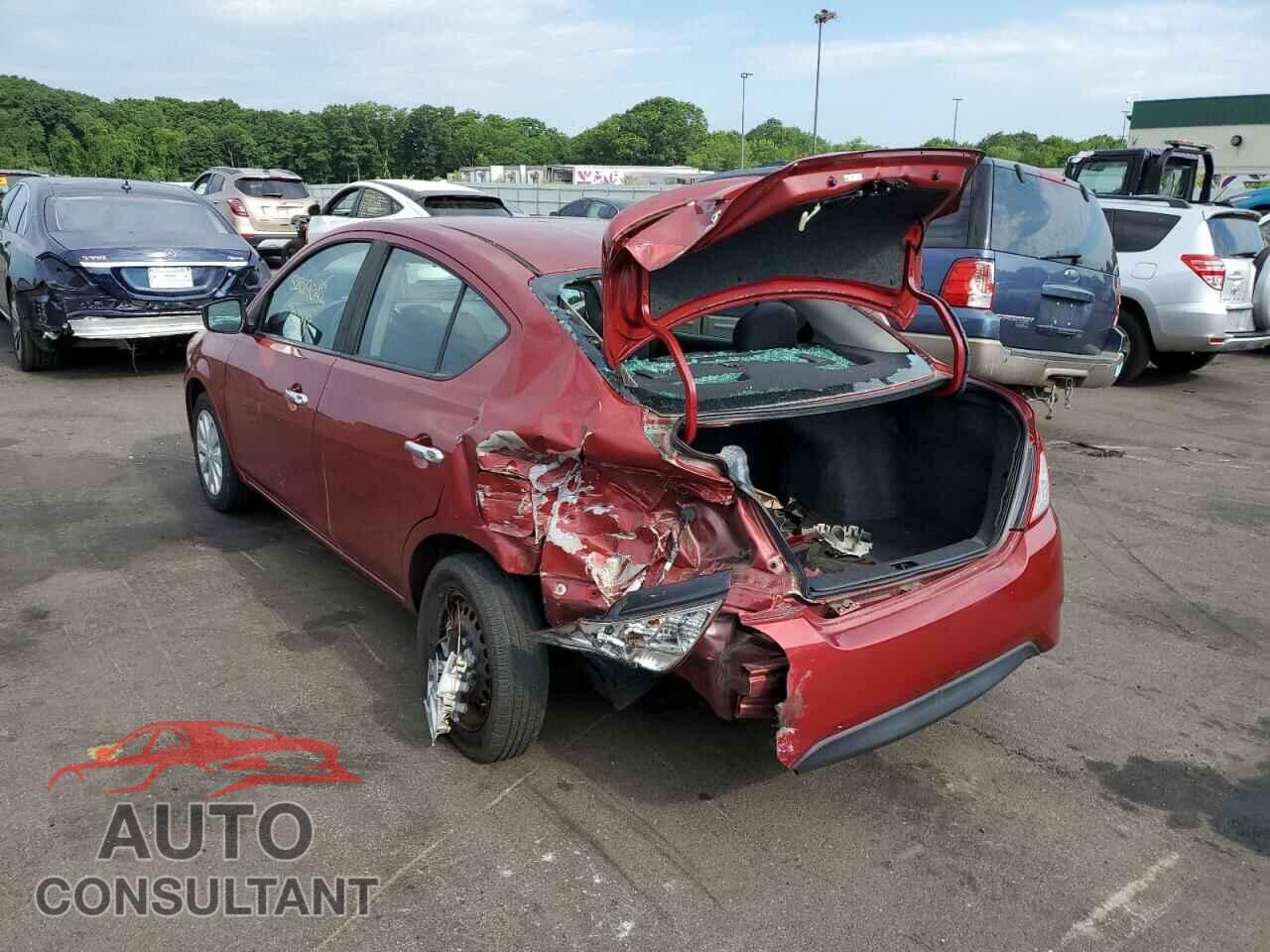 NISSAN VERSA 2017 - 3N1CN7AP3HL802918