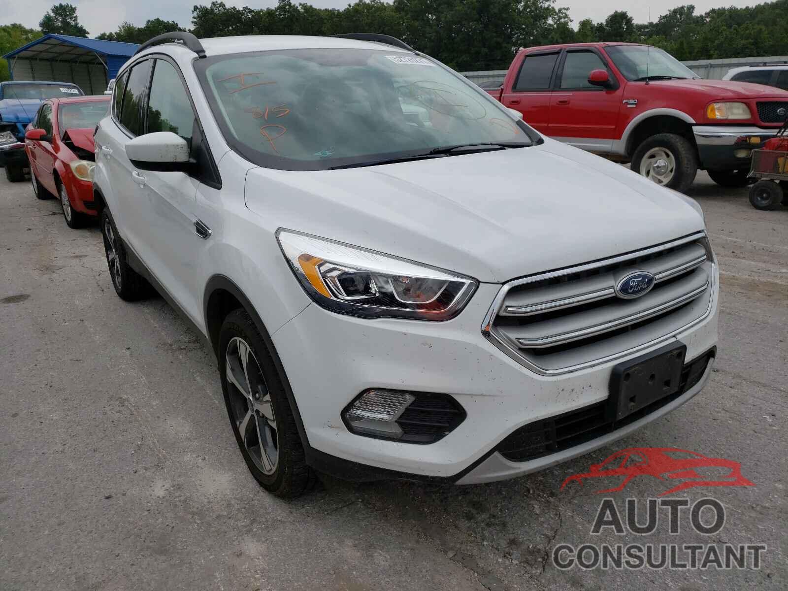 FORD ESCAPE 2018 - 1FMCU9HD8JUC67194