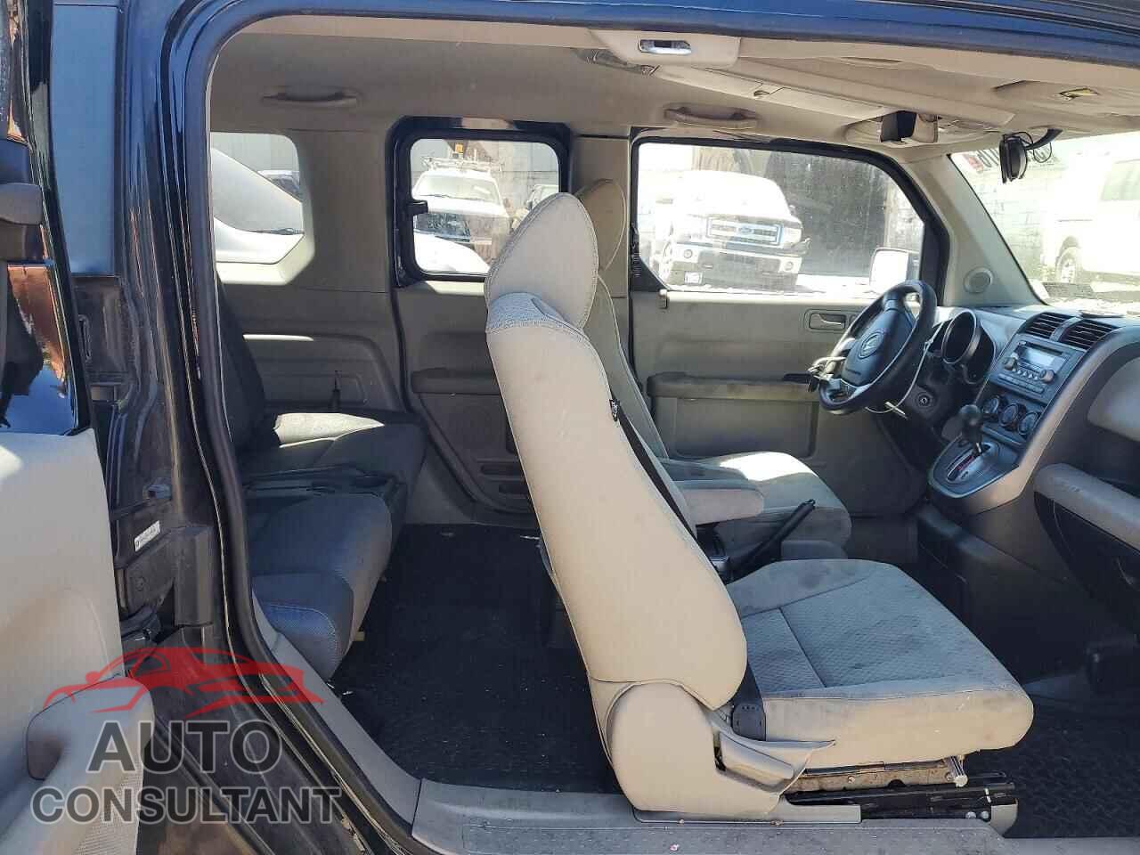 HONDA ELEMENT 2011 - 5J6YH2H70BL006269