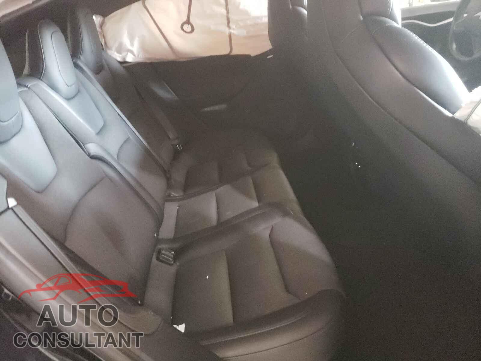 TESLA MODEL S 2018 - 5YJSA1E20JF280897