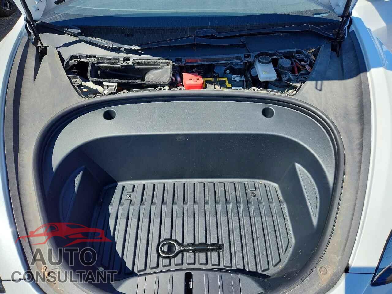 TESLA MODEL 3 2021 - 5YJ3E1EB2MF855191
