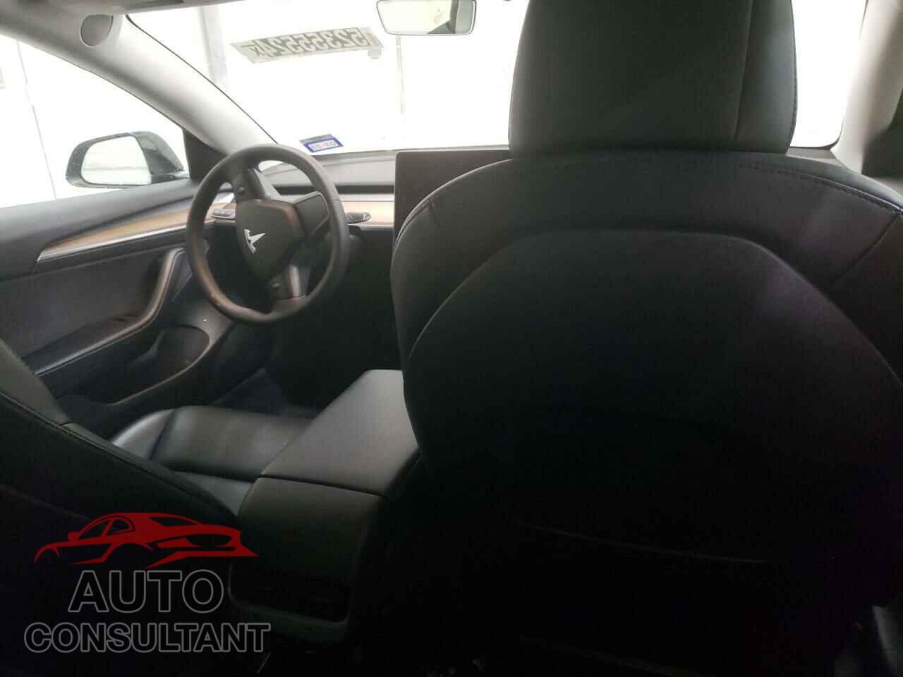 TESLA MODEL 3 2022 - 5YJ3E1EA5NF184706