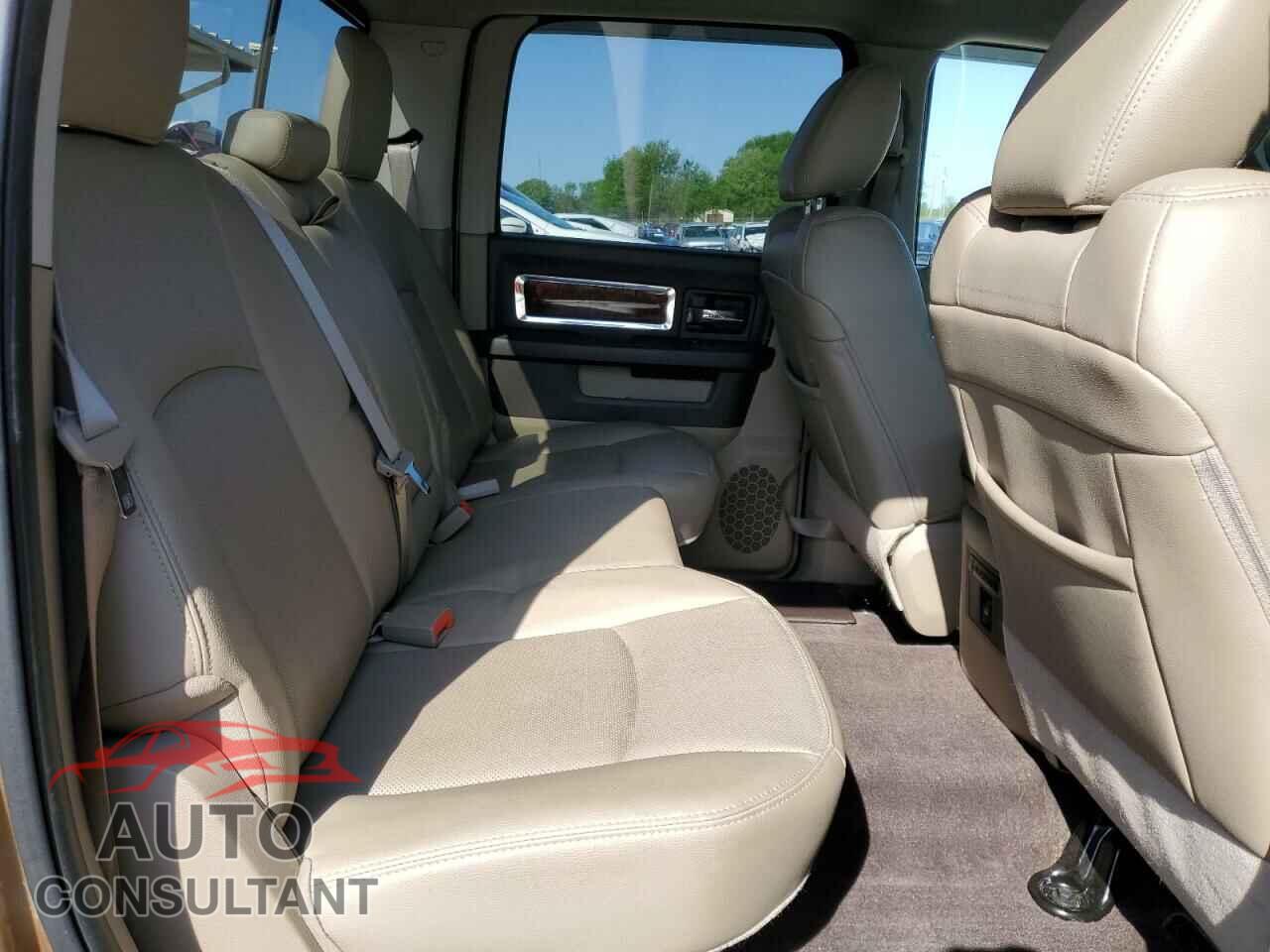 DODGE RAM 1500 2012 - 1C6RD6NT9CS232971