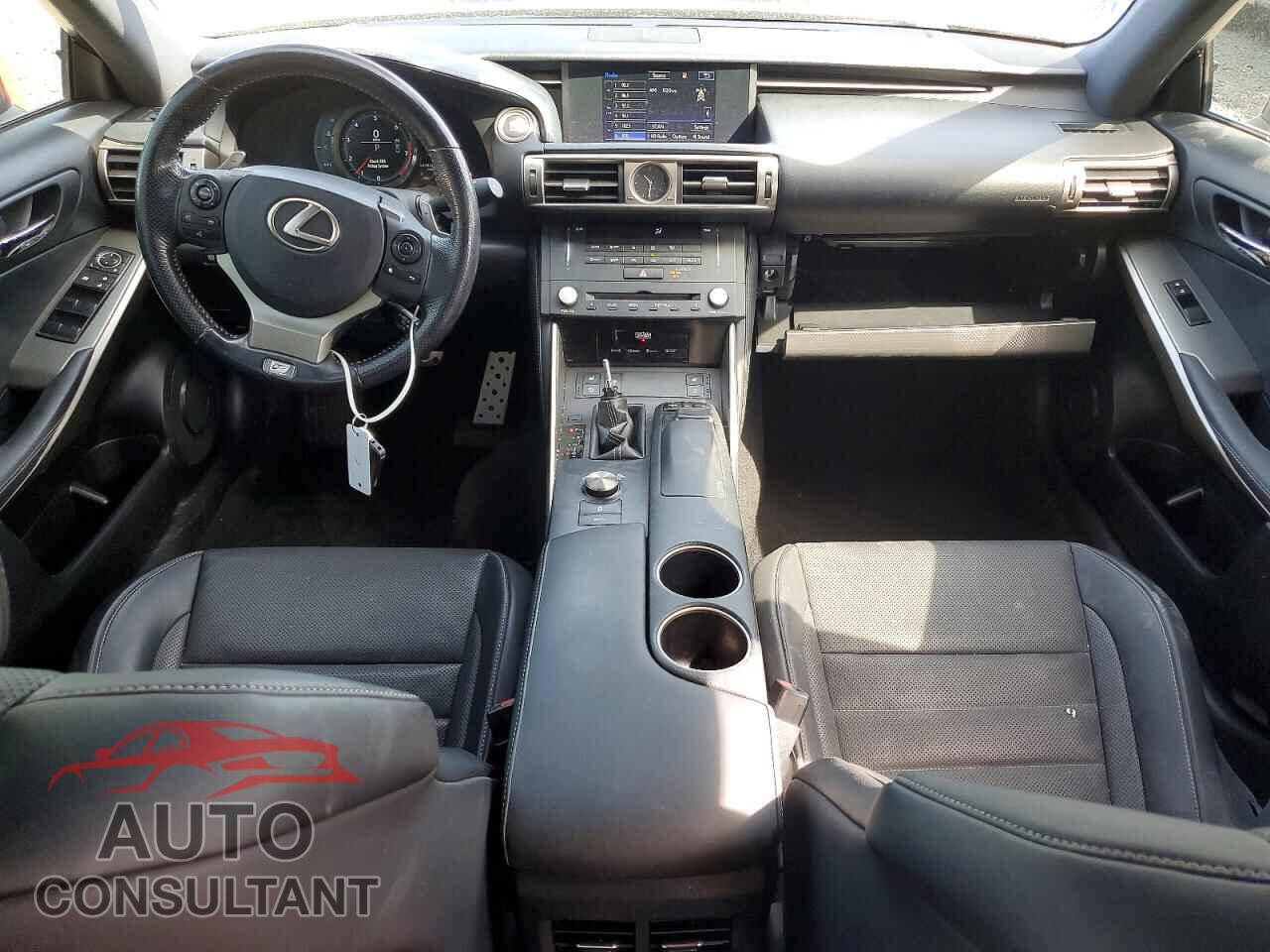 LEXUS IS 2016 - JTHCE1D23G5011313