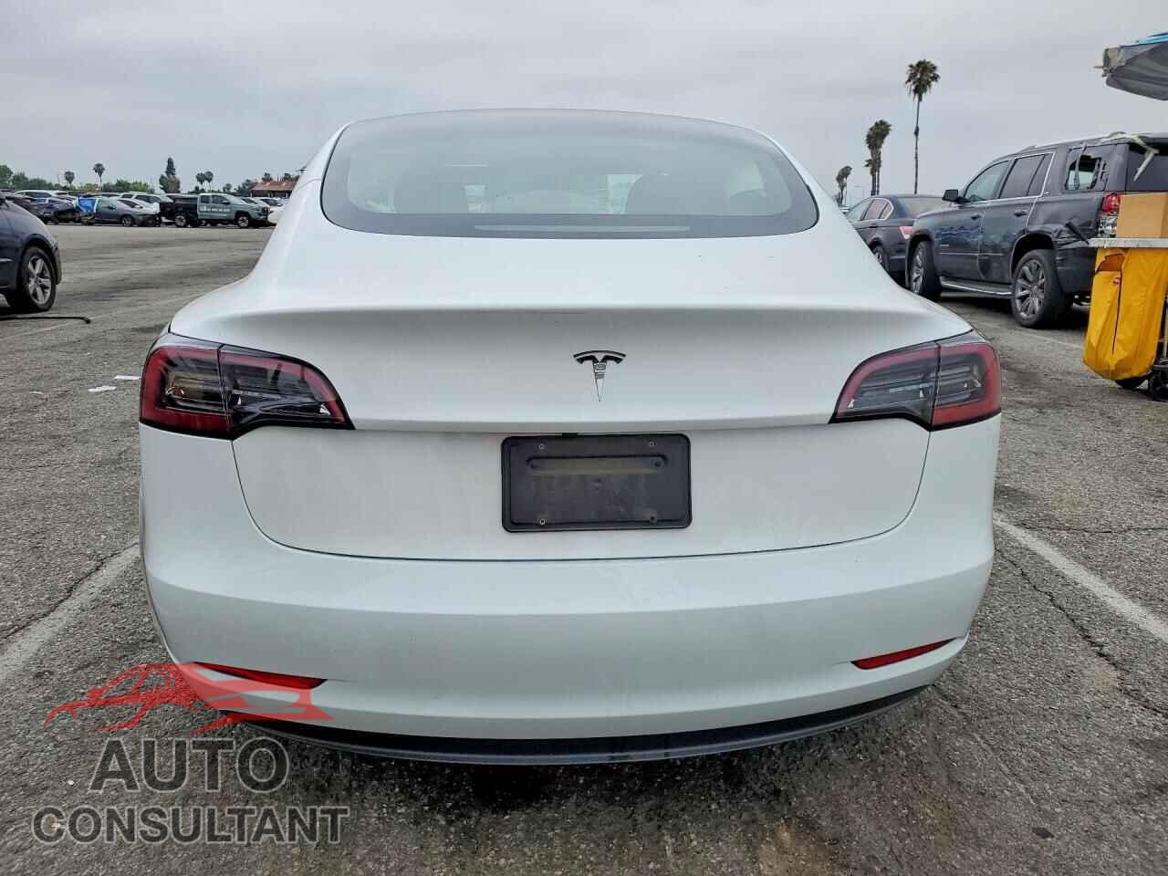 TESLA MODEL 3 2023 - 5YJ3E1EA4PF571766