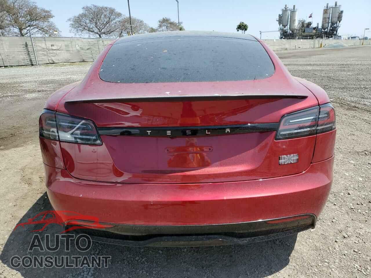 TESLA MODEL S 2023 - 5YJSA1E64PF524448