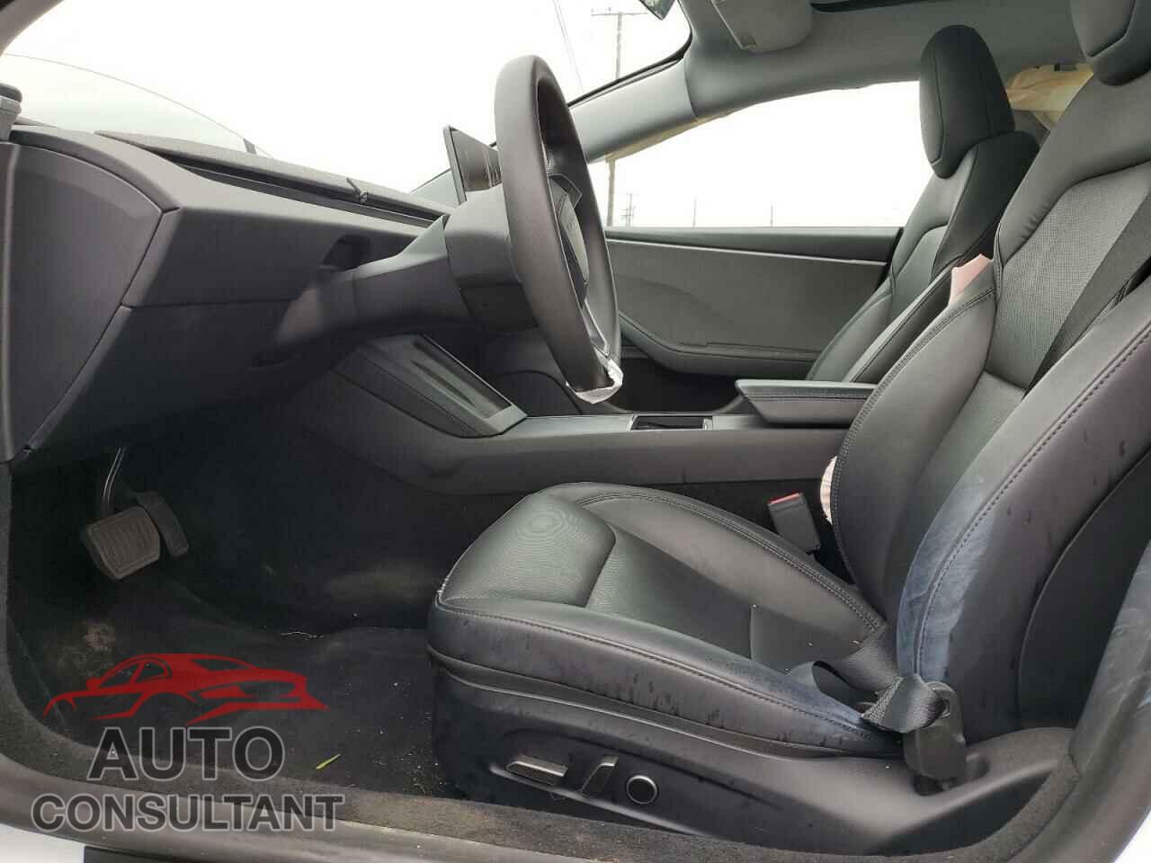 TESLA MODEL 3 2024 - 5YJ3E1EAXRF856426