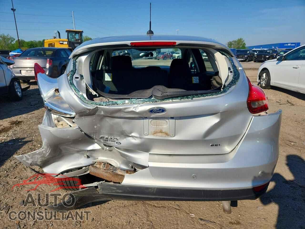 FORD FOCUS 2017 - 1FADP3M24HL210109