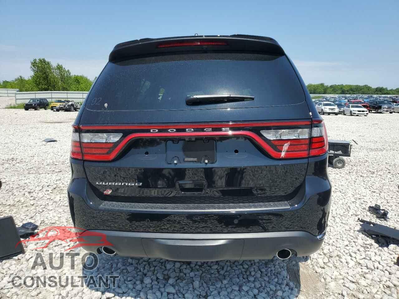 DODGE DURANGO 2023 - 1C4SDJFT8PC675771