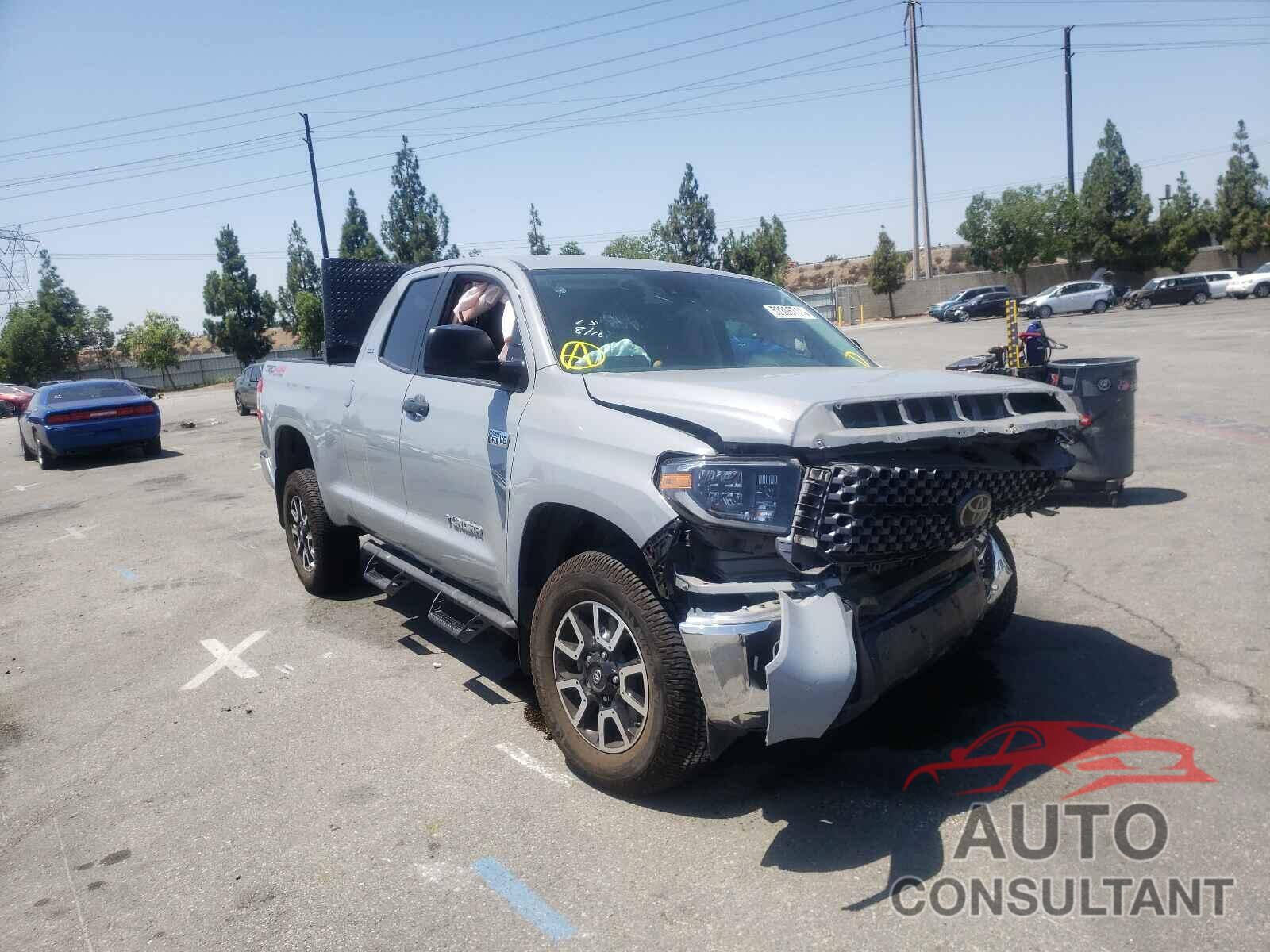 TOYOTA TUNDRA 2020 - 5TFUY5F13LX922409