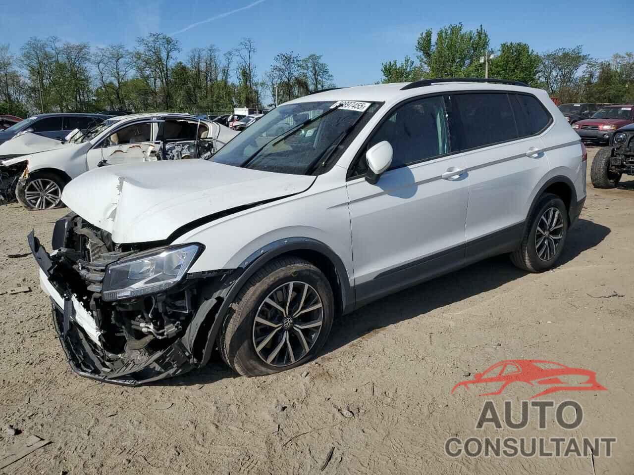 VOLKSWAGEN TIGUAN 2021 - 3VV1B7AX4MM011610
