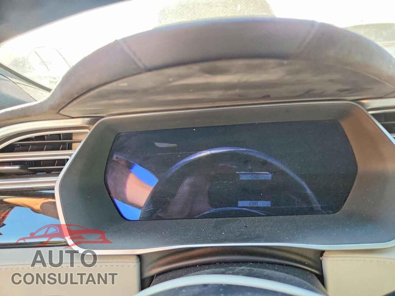 TESLA MODEL S 2015 - 5YJSA1S24FF097157