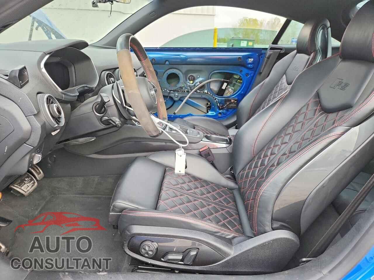 AUDI TT 2018 - WUACSAFV7J1901719