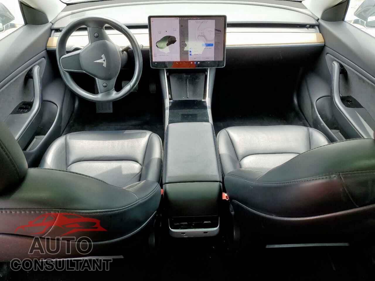 TESLA MODEL 3 2019 - 5YJ3E1EA4KF307519