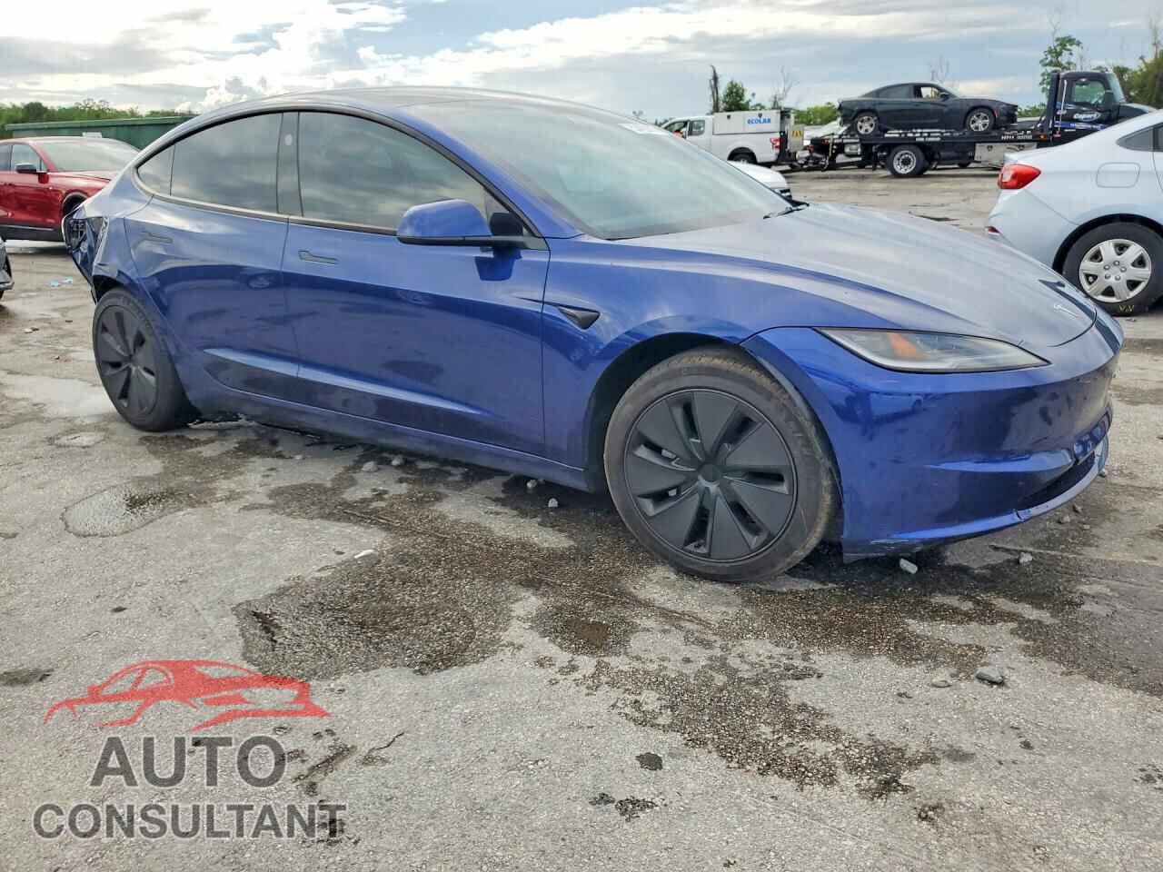 TESLA MODEL 3 2025 - 5YJ3E1EA8SF951735